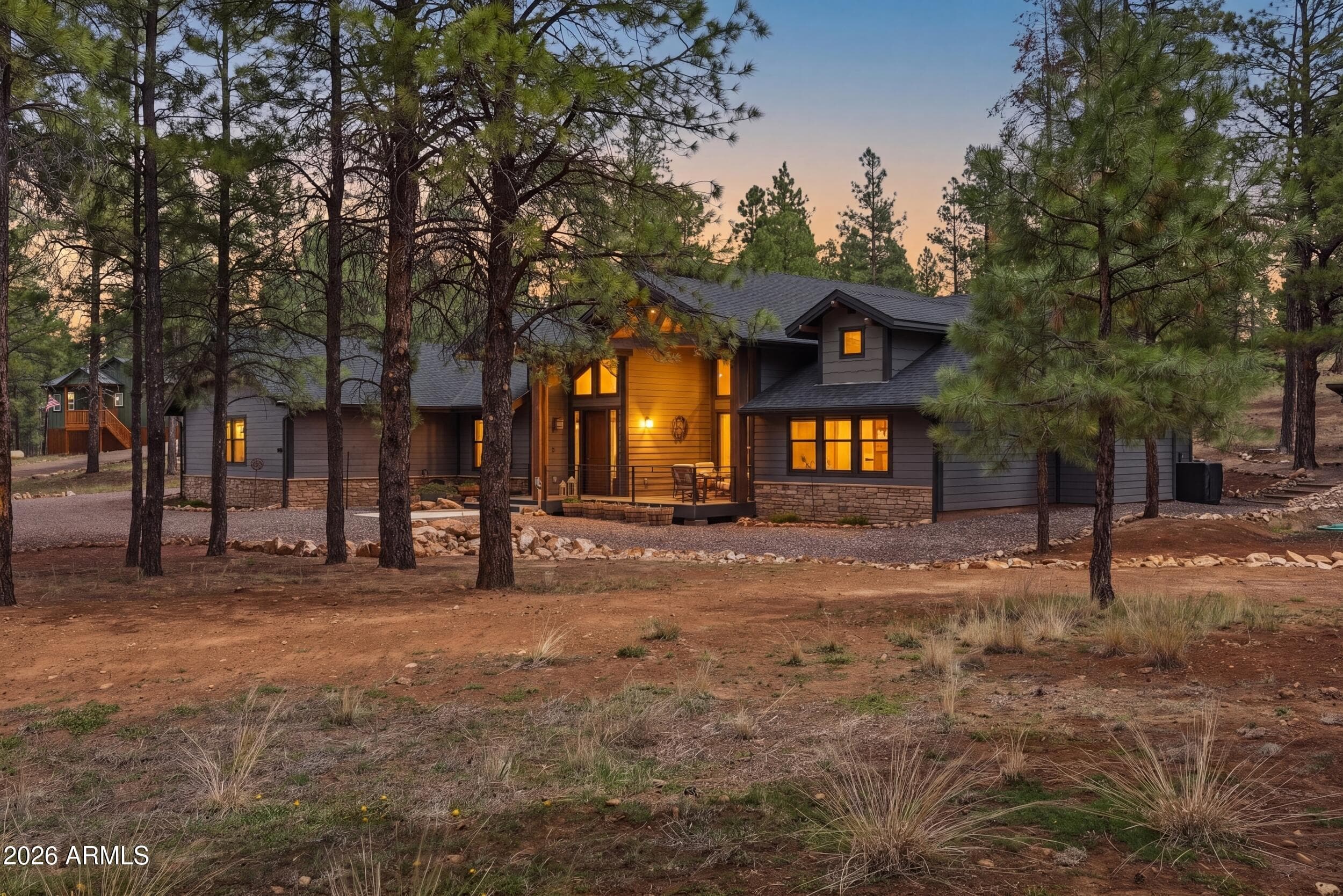 3427 APACHE DR - Photo 1