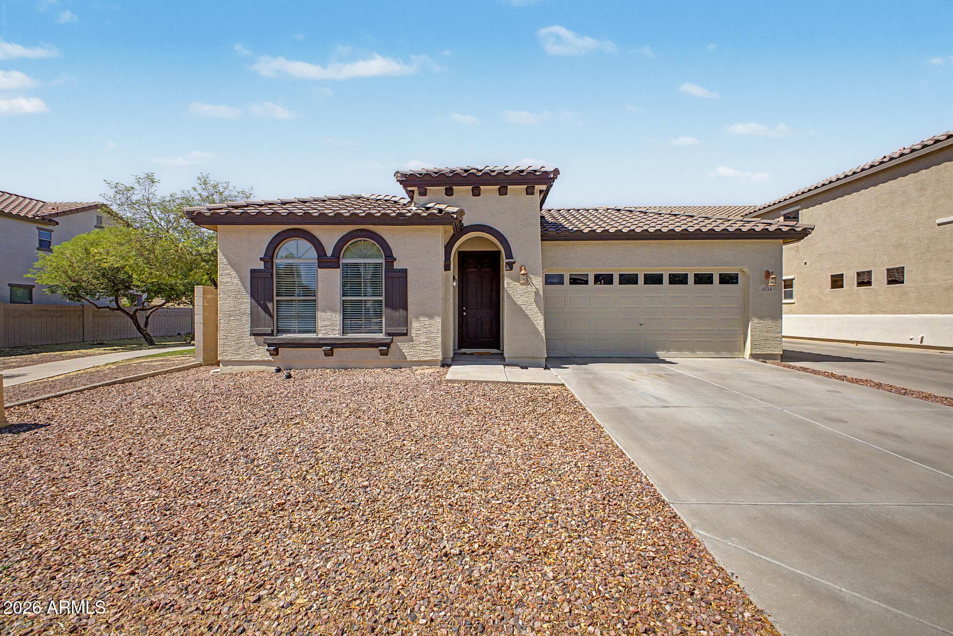 4024 W Valley View Dr — photo 2