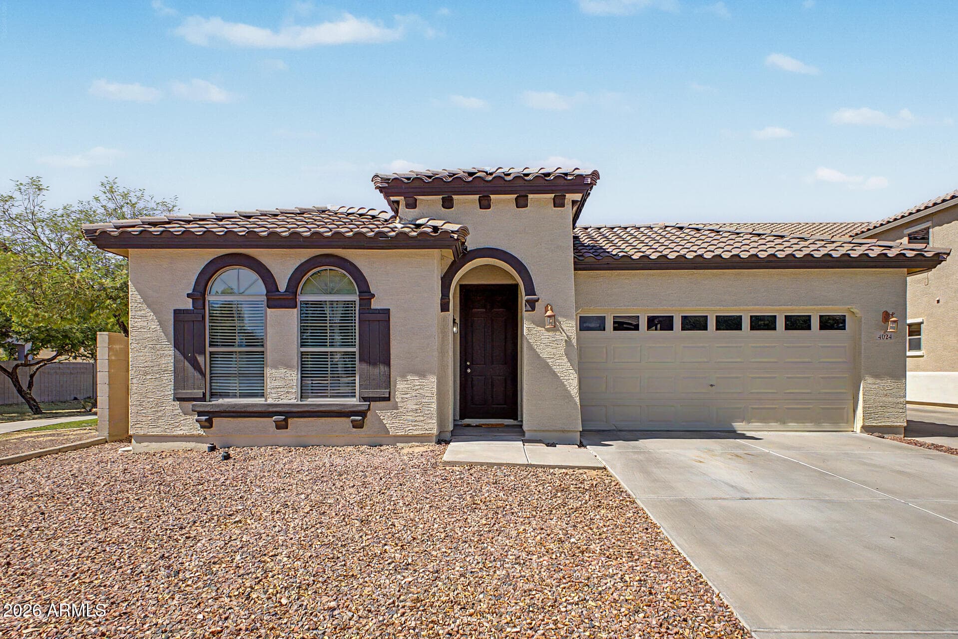 4024 W Valley View Dr — photo 1