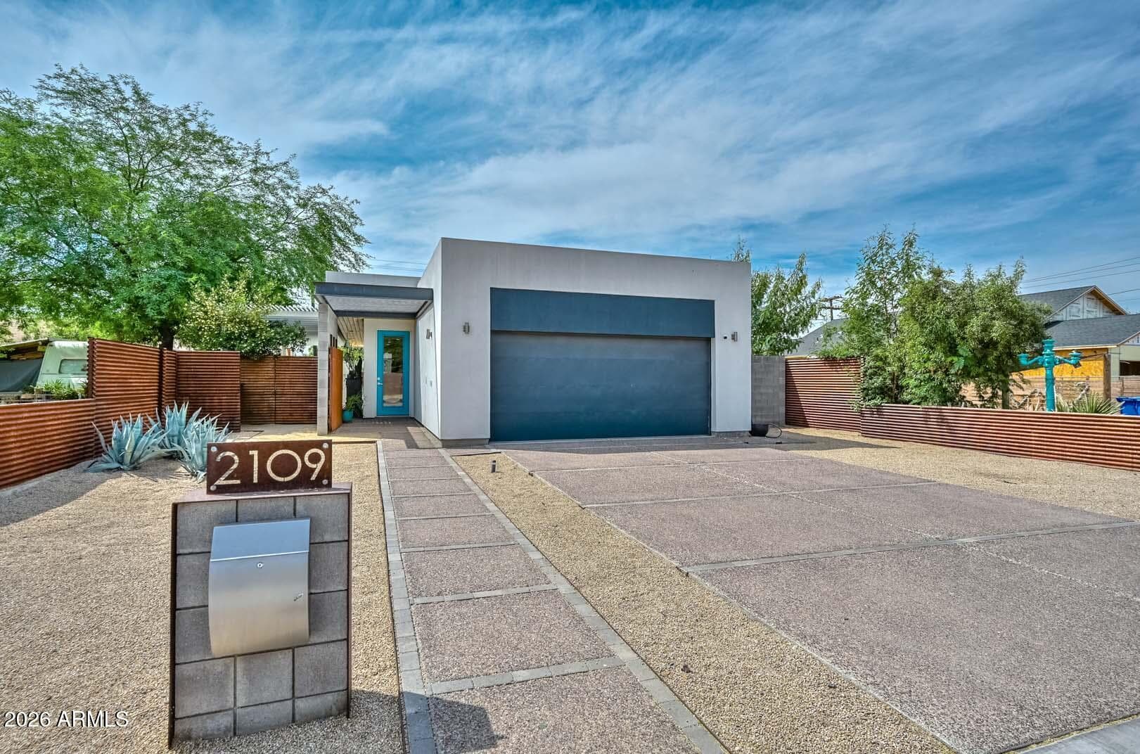 2109 E Virginia Ave — photo 1