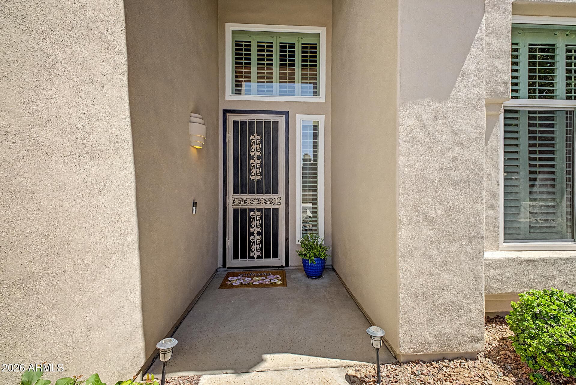 3441 S Beverly Pl — photo 2