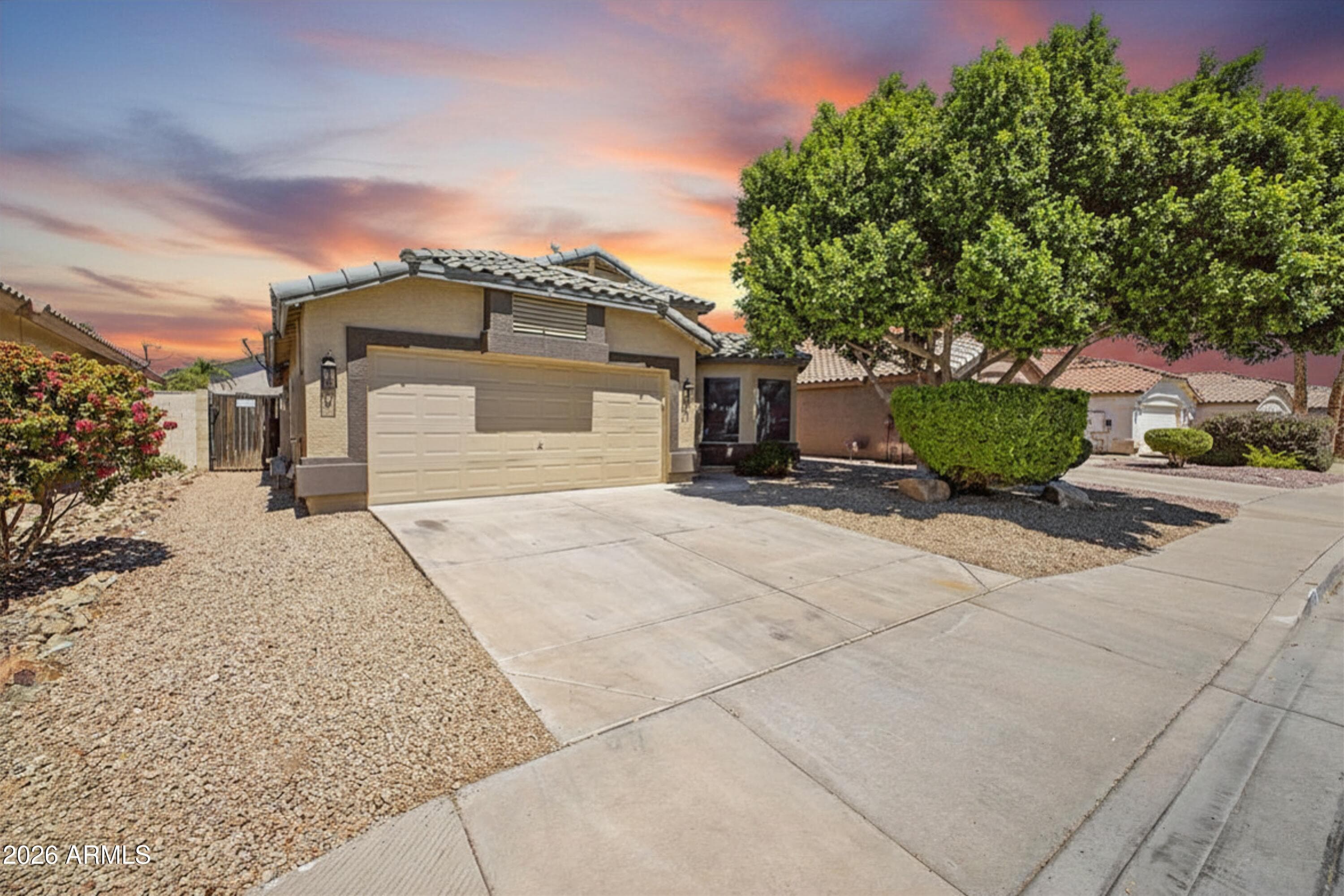 15208 W Eureka Trail — photo 2