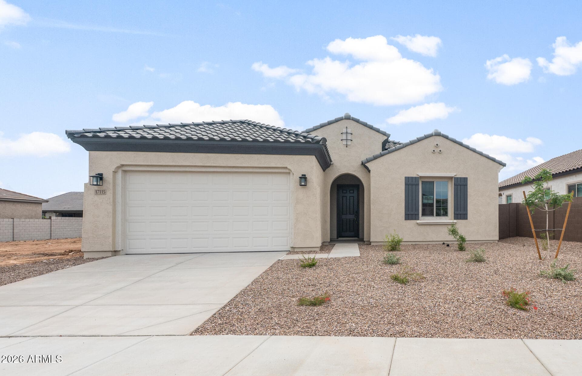 17115 W Desert Hollow Dr — photo 1