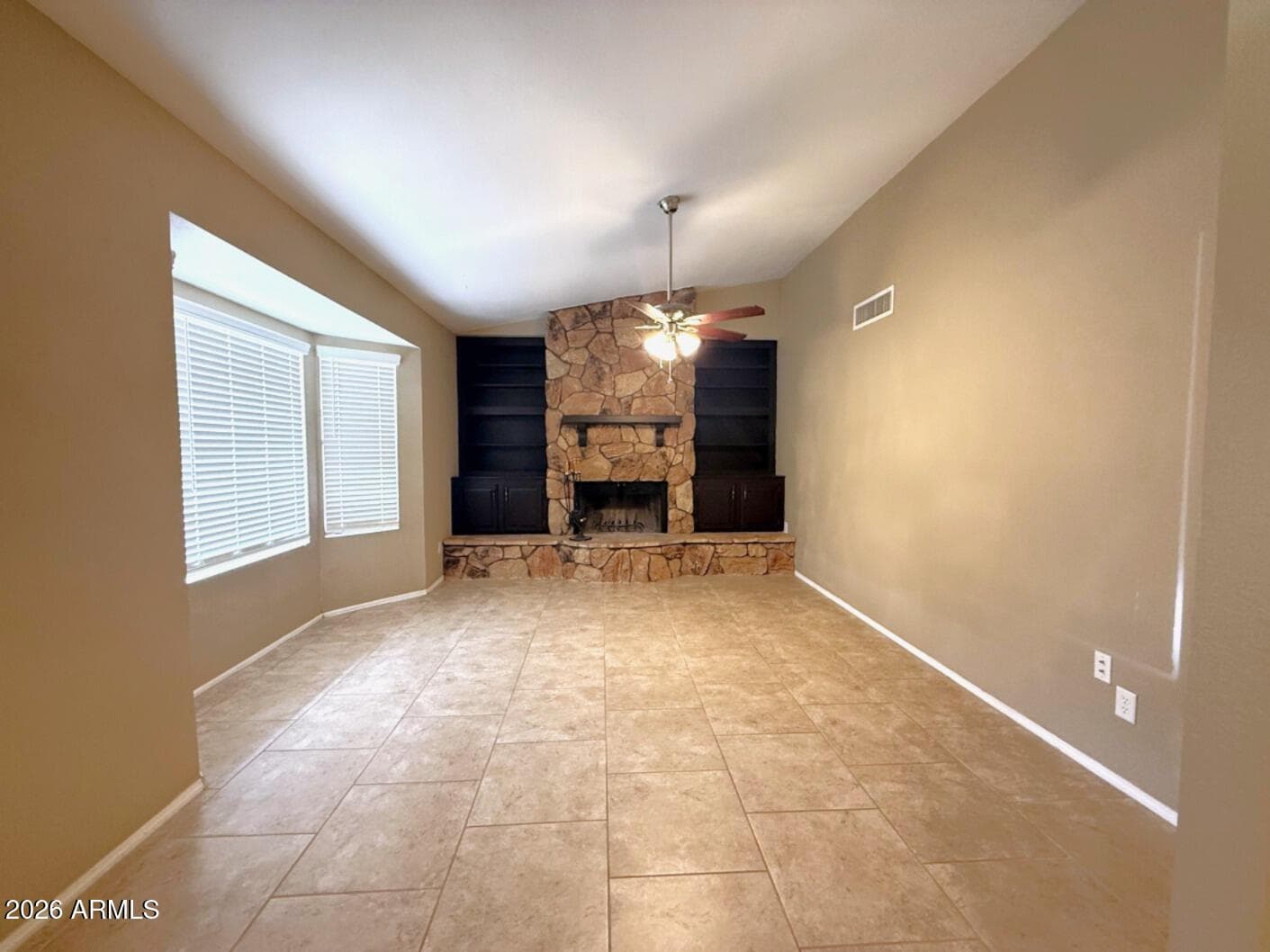 444 E Ivy St — photo 2