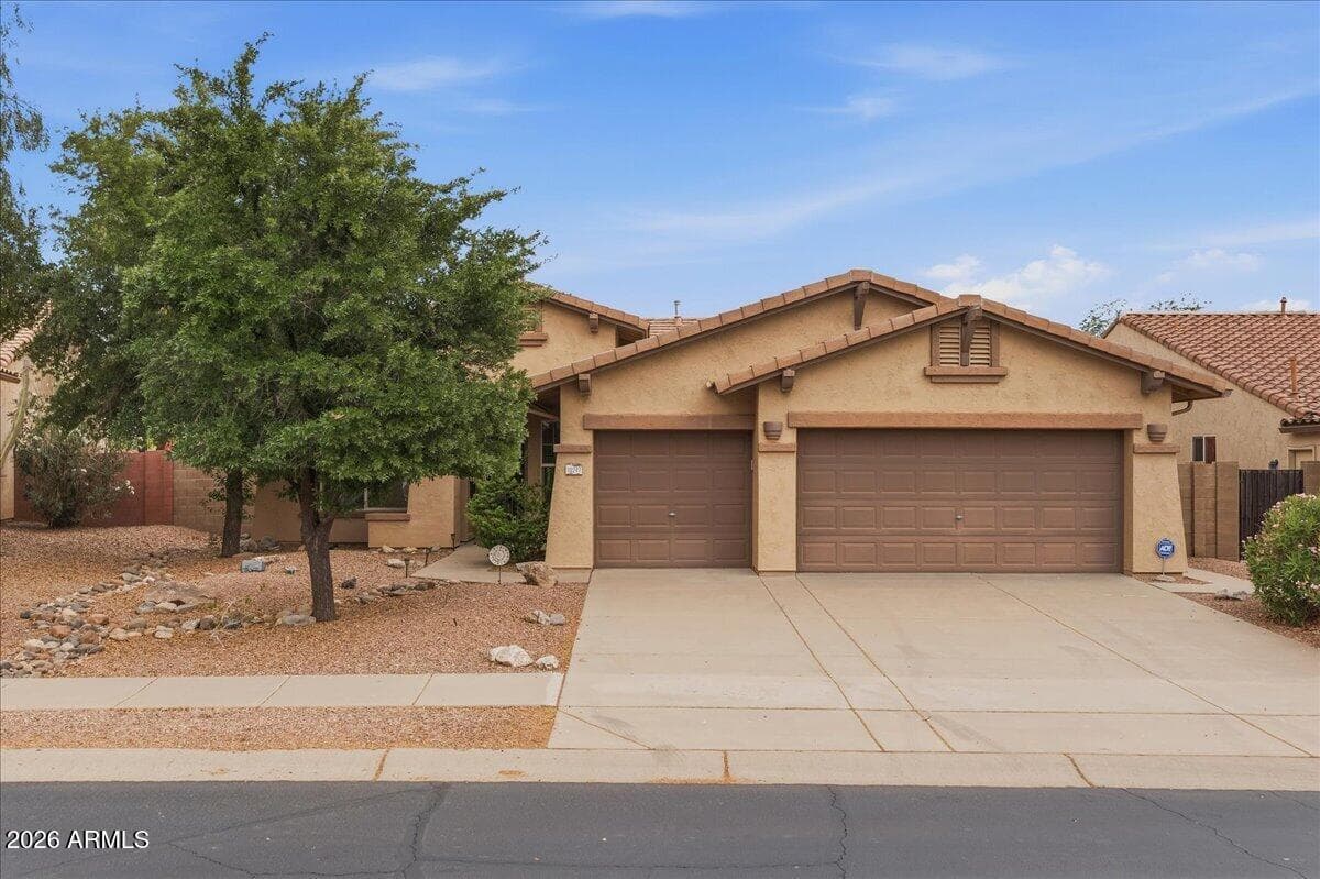 10247 E Superstition Range Rd — photo 1