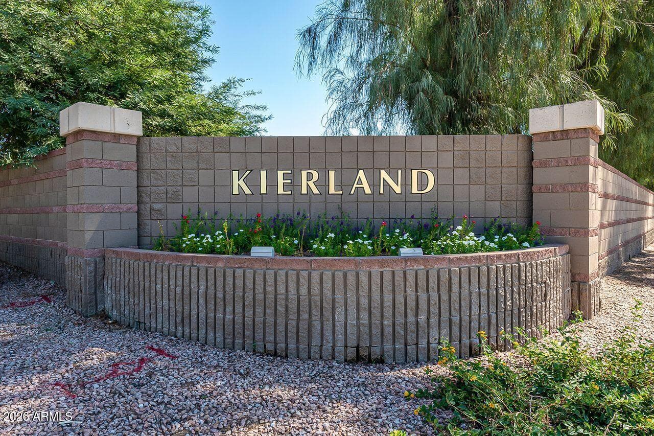 6513 E Blanche Dr — photo 1