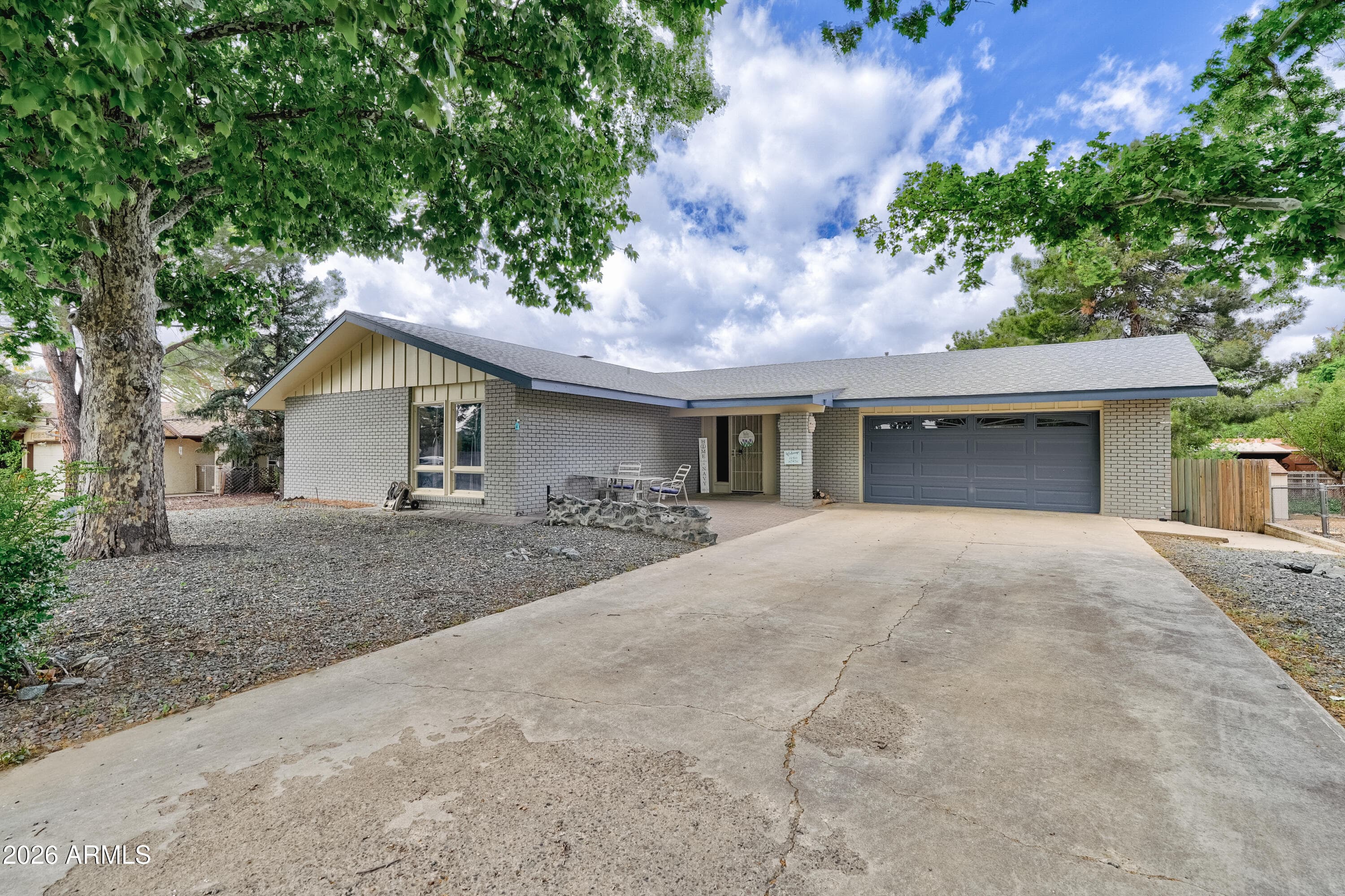 1150 N COTTONWOOD SPRING DR - Photo 1