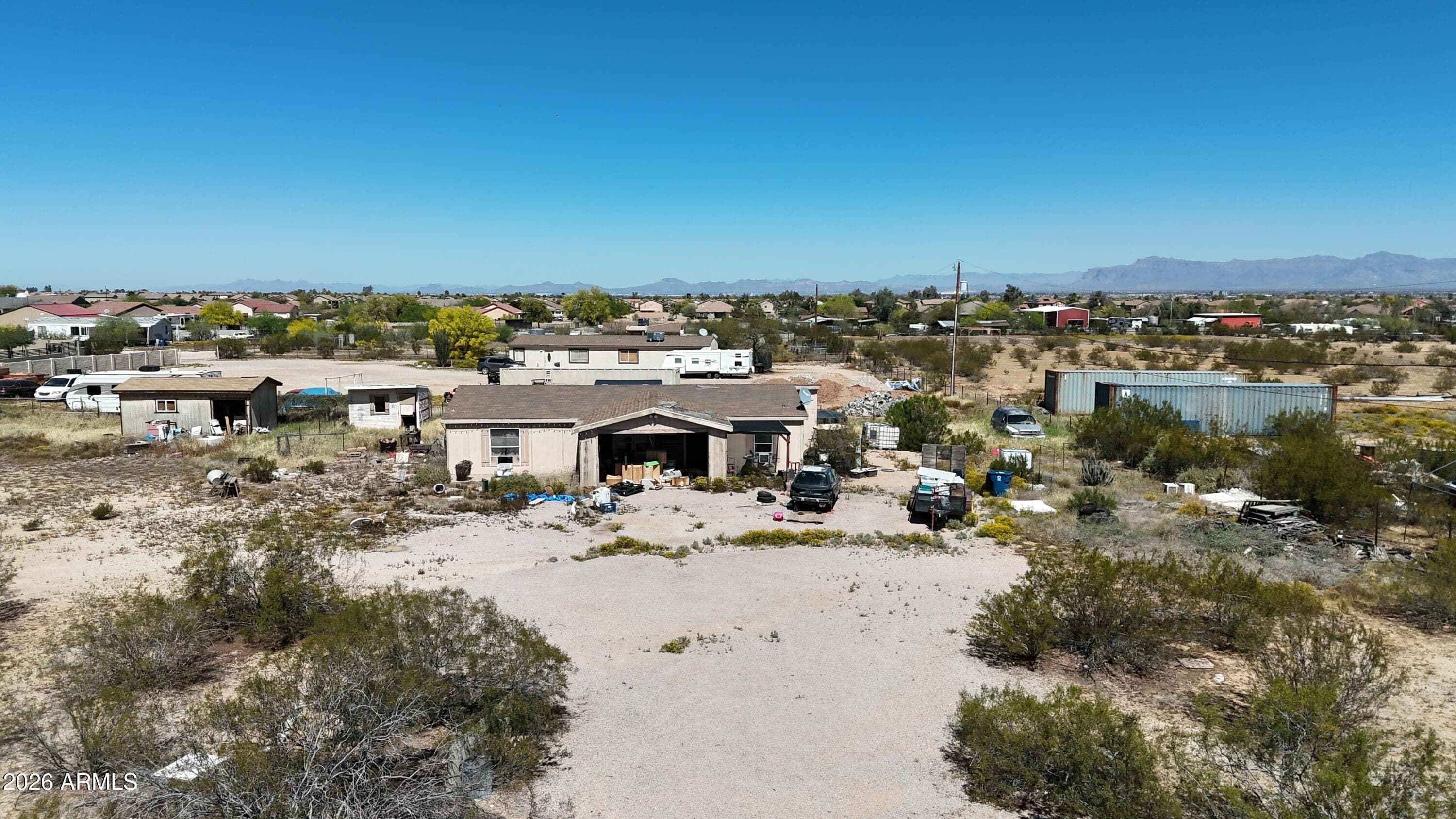 2738 W ROLLS RD - Photo 1