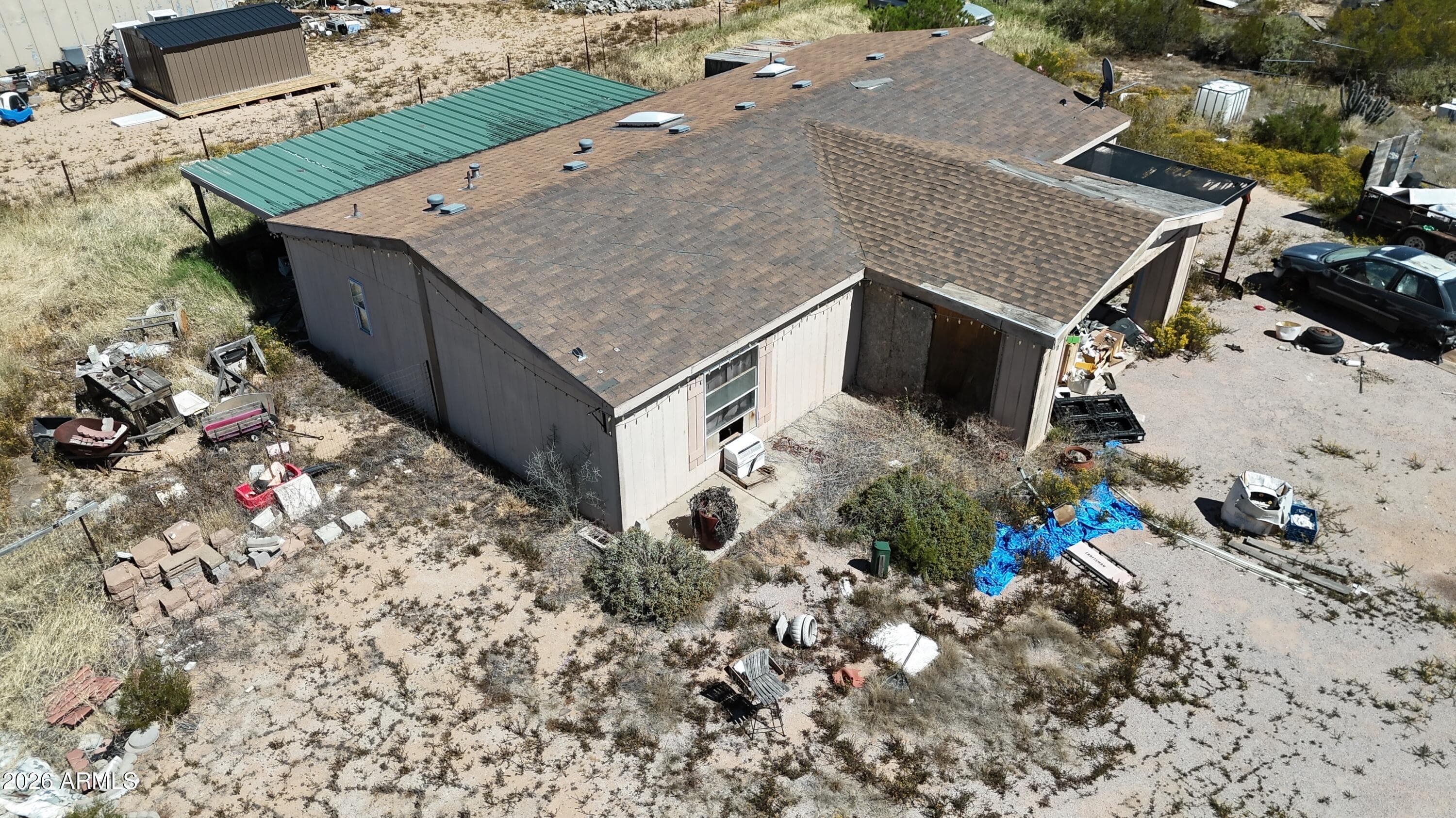 2738 W ROLLS RD - See more photos