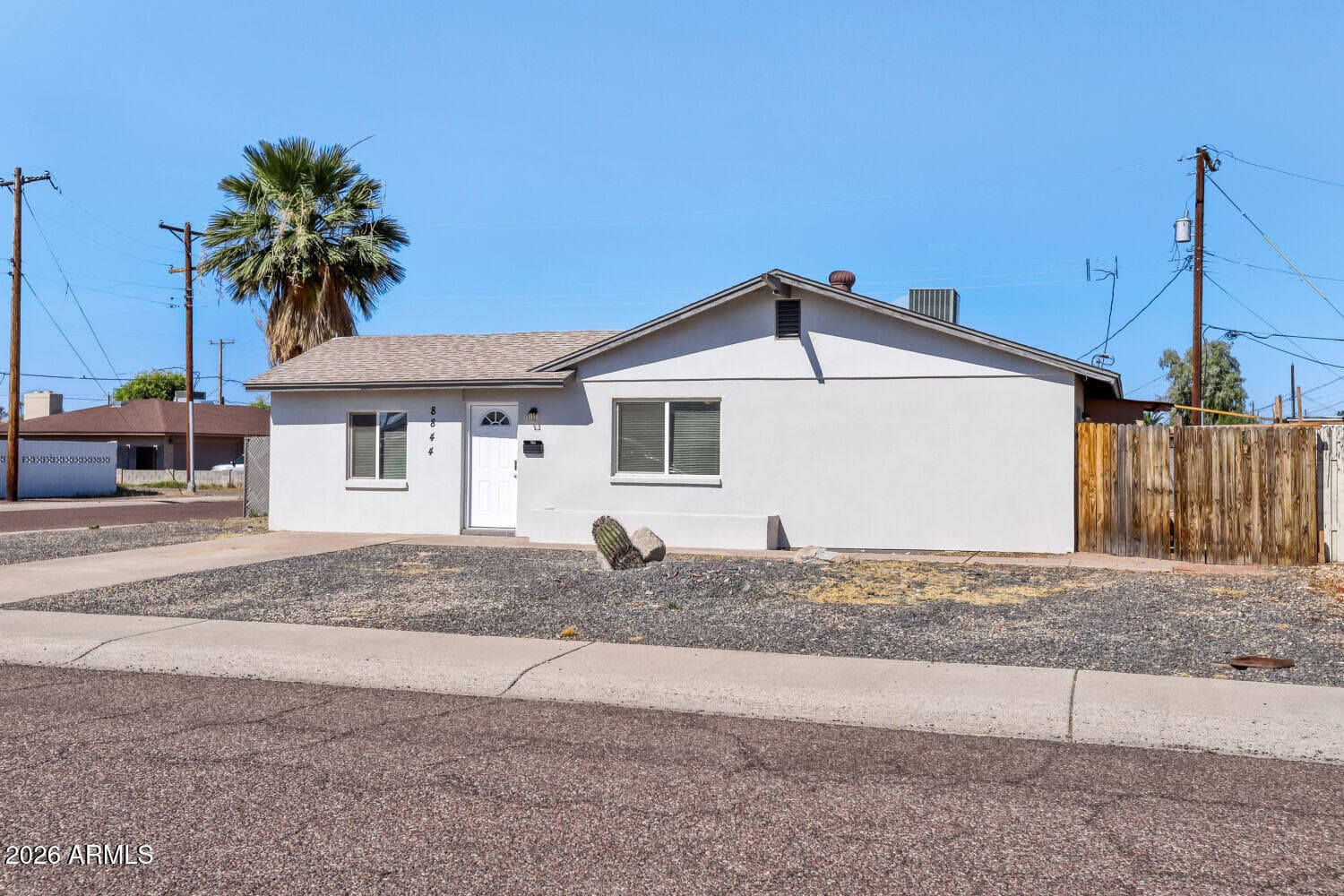 8844 N 40TH AVE - Photo 3