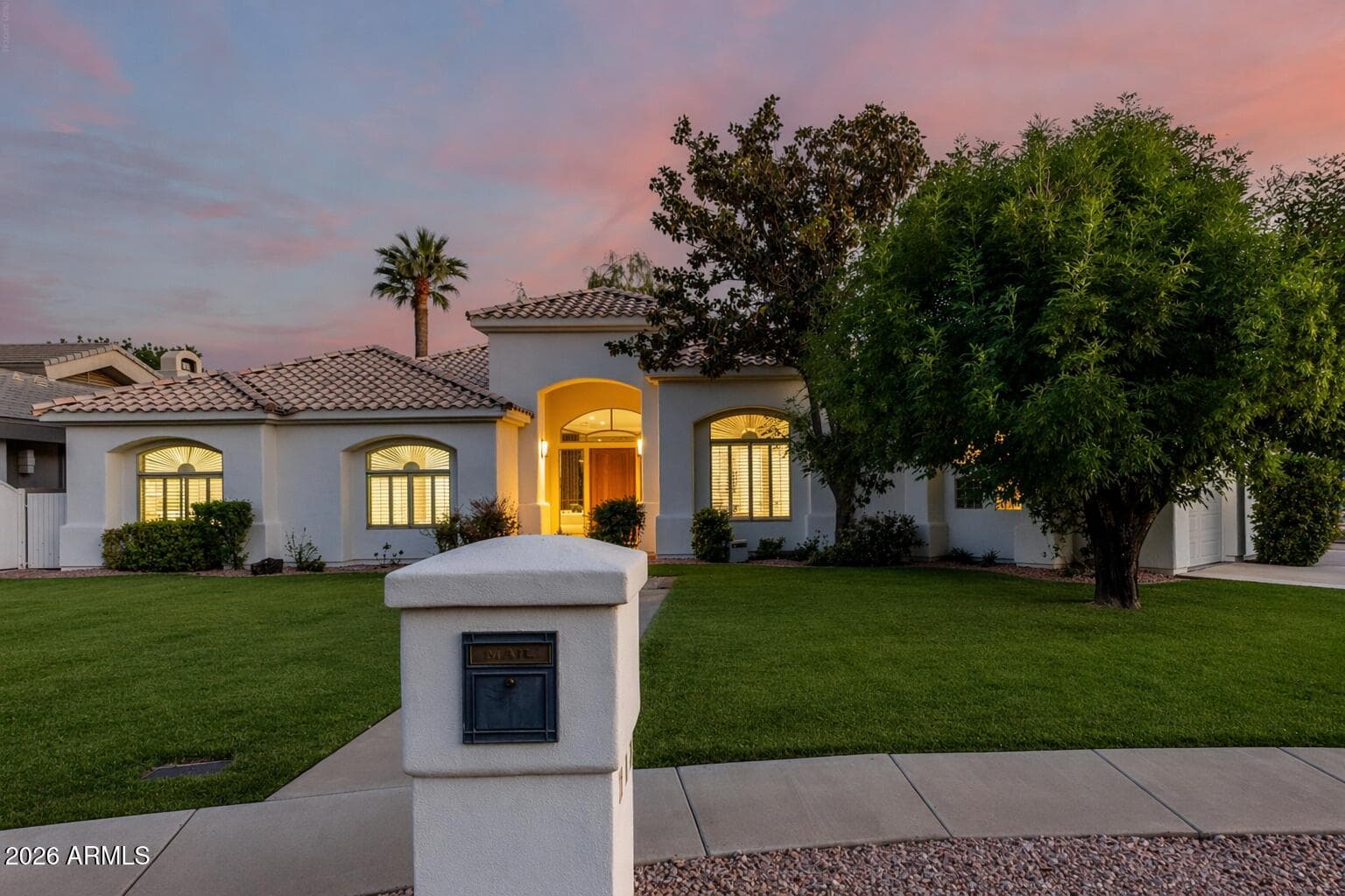 103 W Vista Ave — photo 1