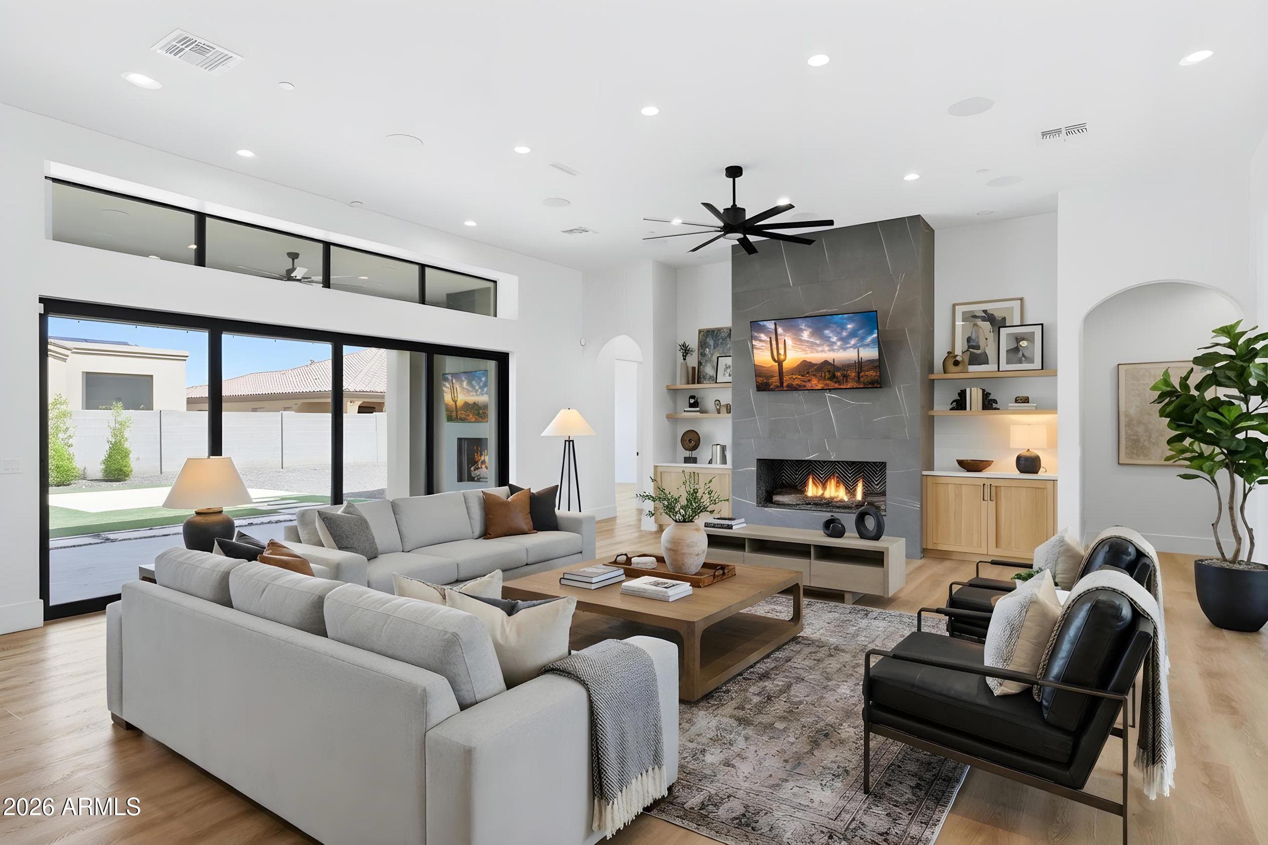 18206 W San Miguel Ct — photo 2