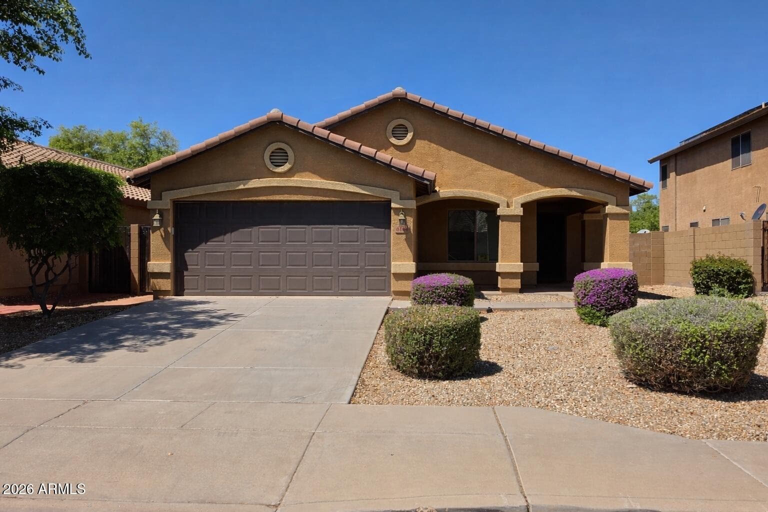 6108 S 53rd Dr — photo 1