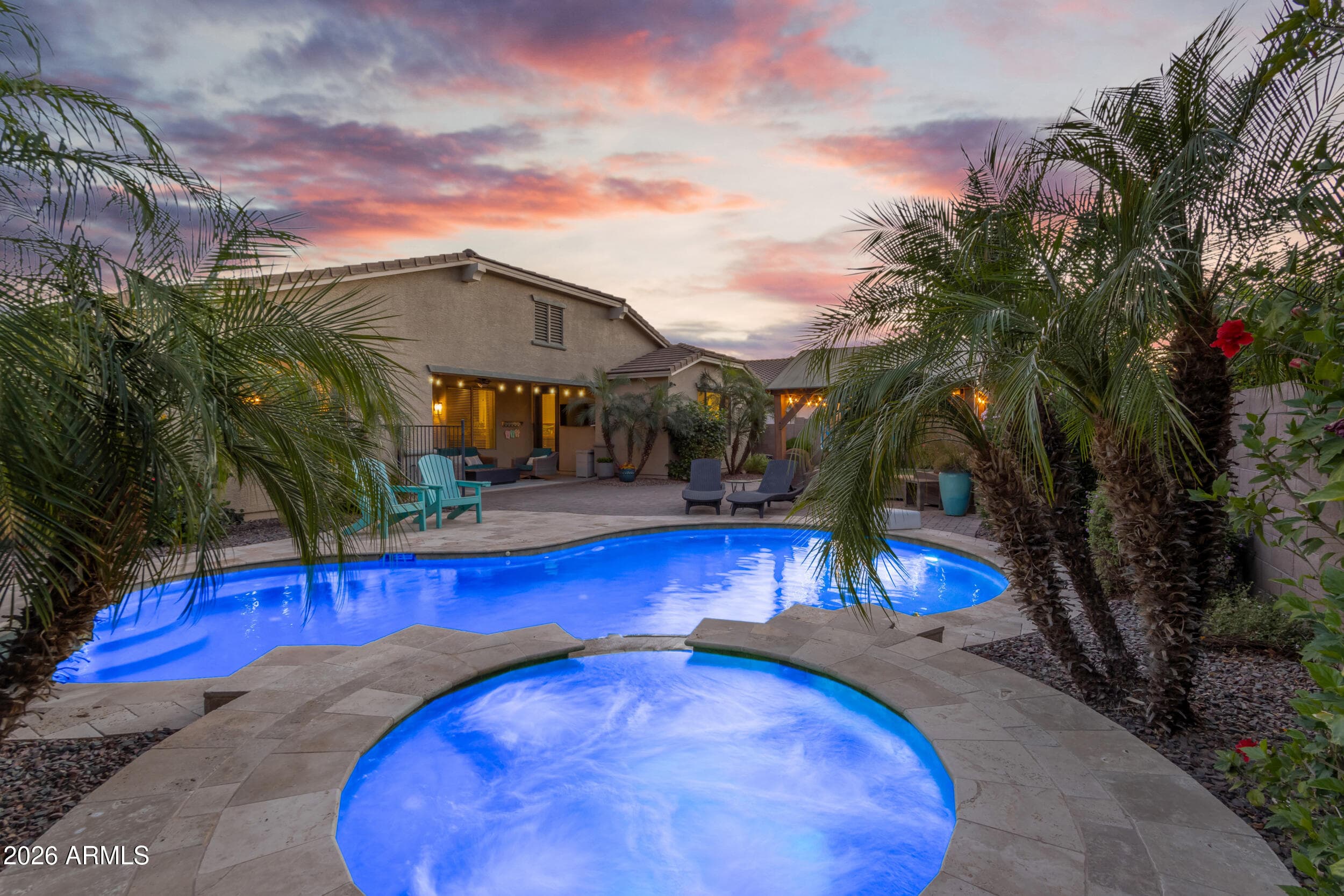 2546 E Carob Dr — photo 1