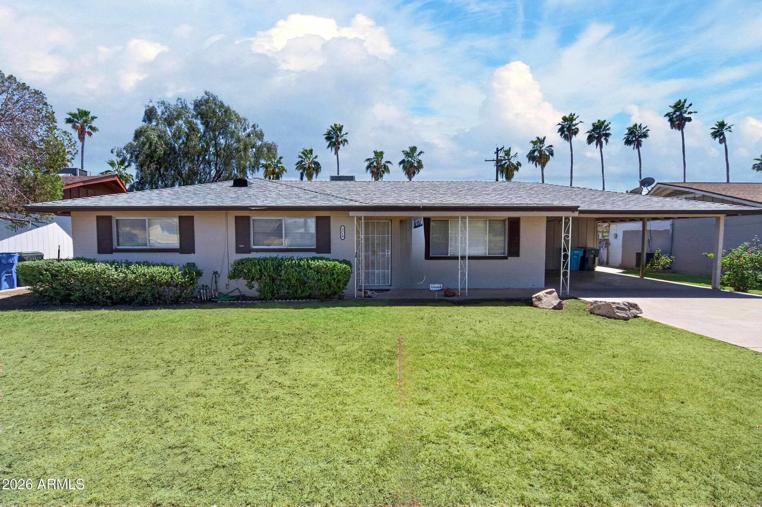 3519 W Harmont Dr — photo 1