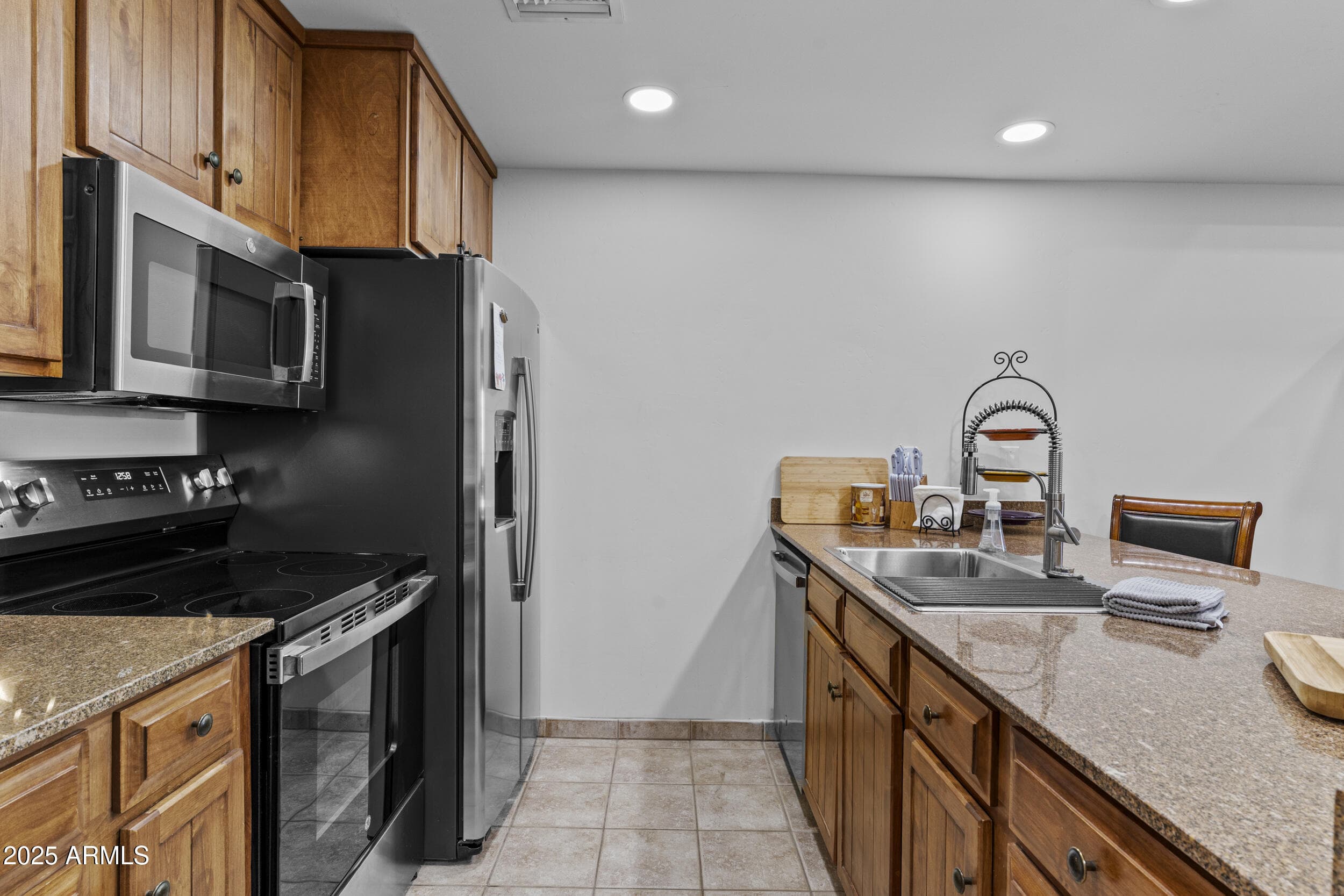 36601 N MULE TRAIN RD - Photo 4