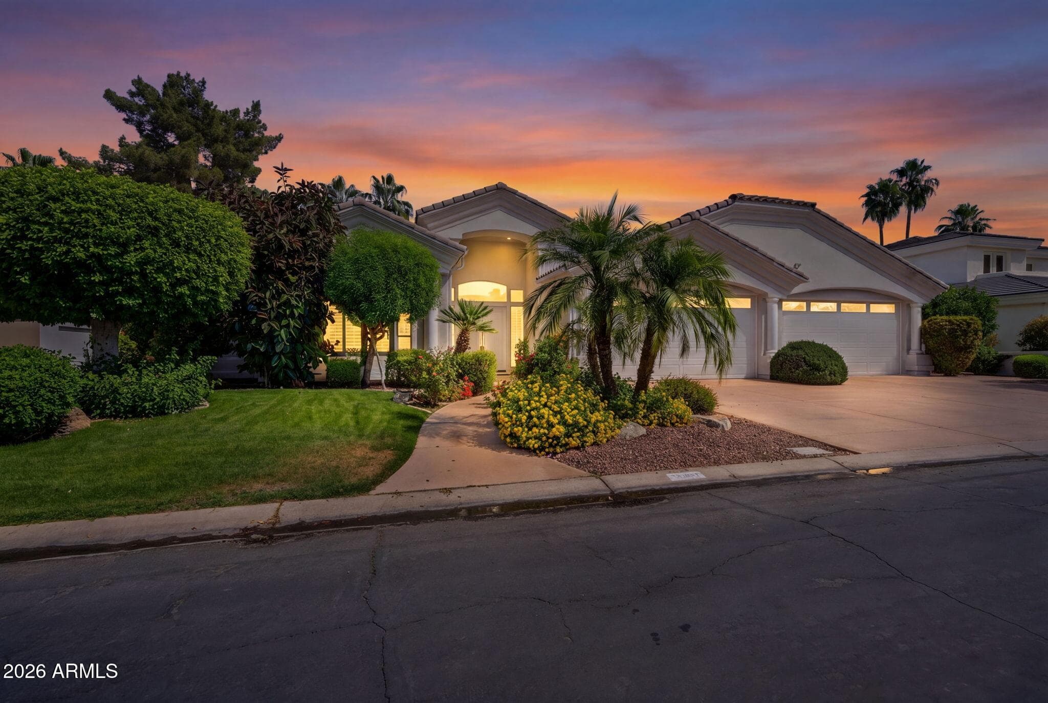 1318 E Treasure Cove Dr — photo 2