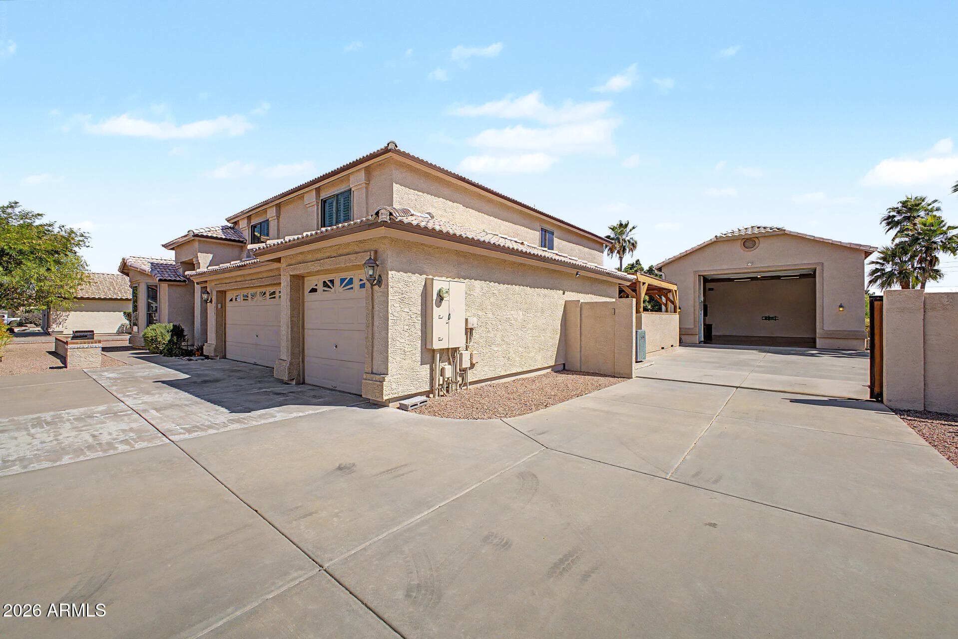 4839 W Buckskin Trail — photo 2
