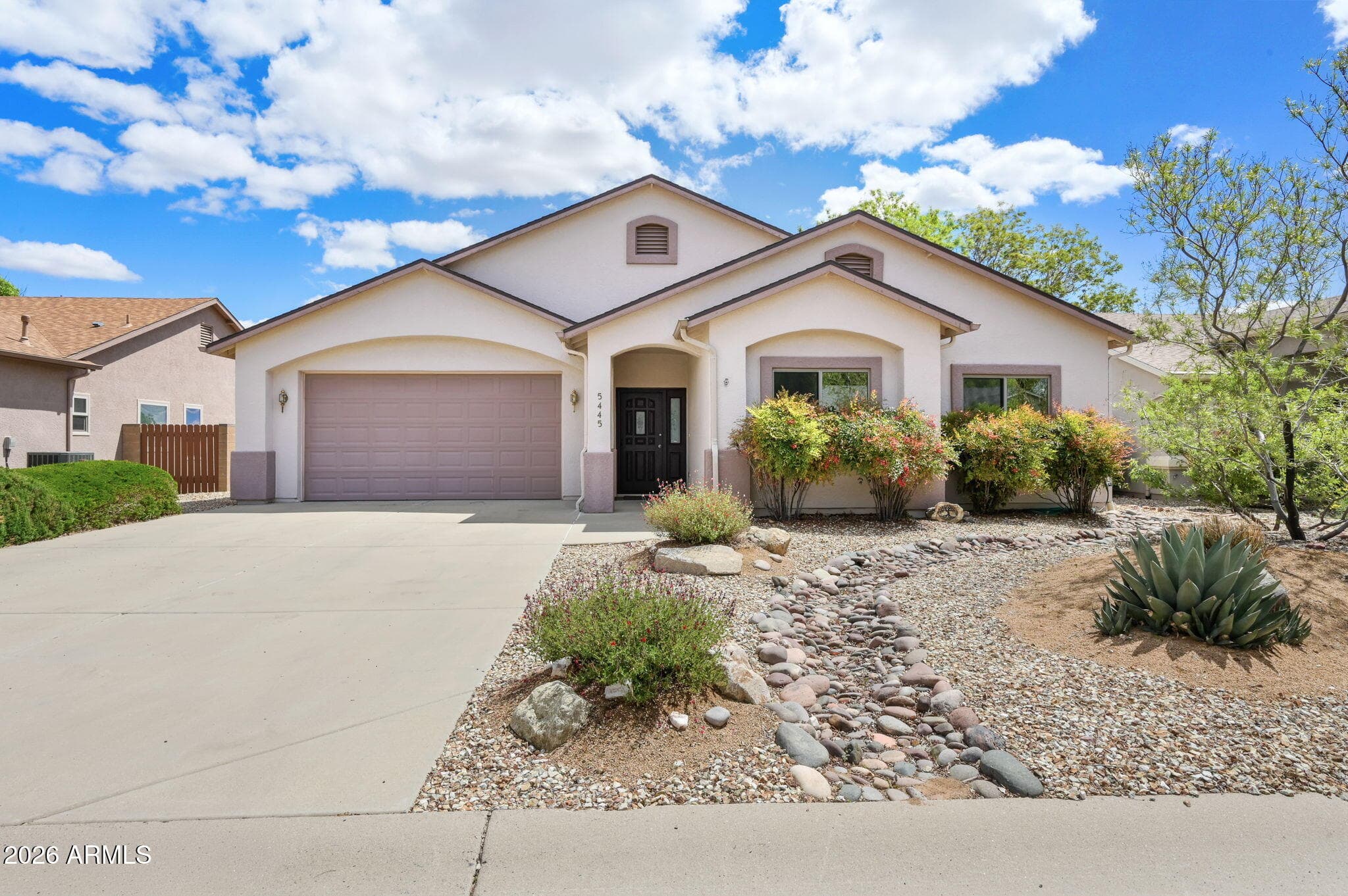 5445 N Bronco Ln — photo 1