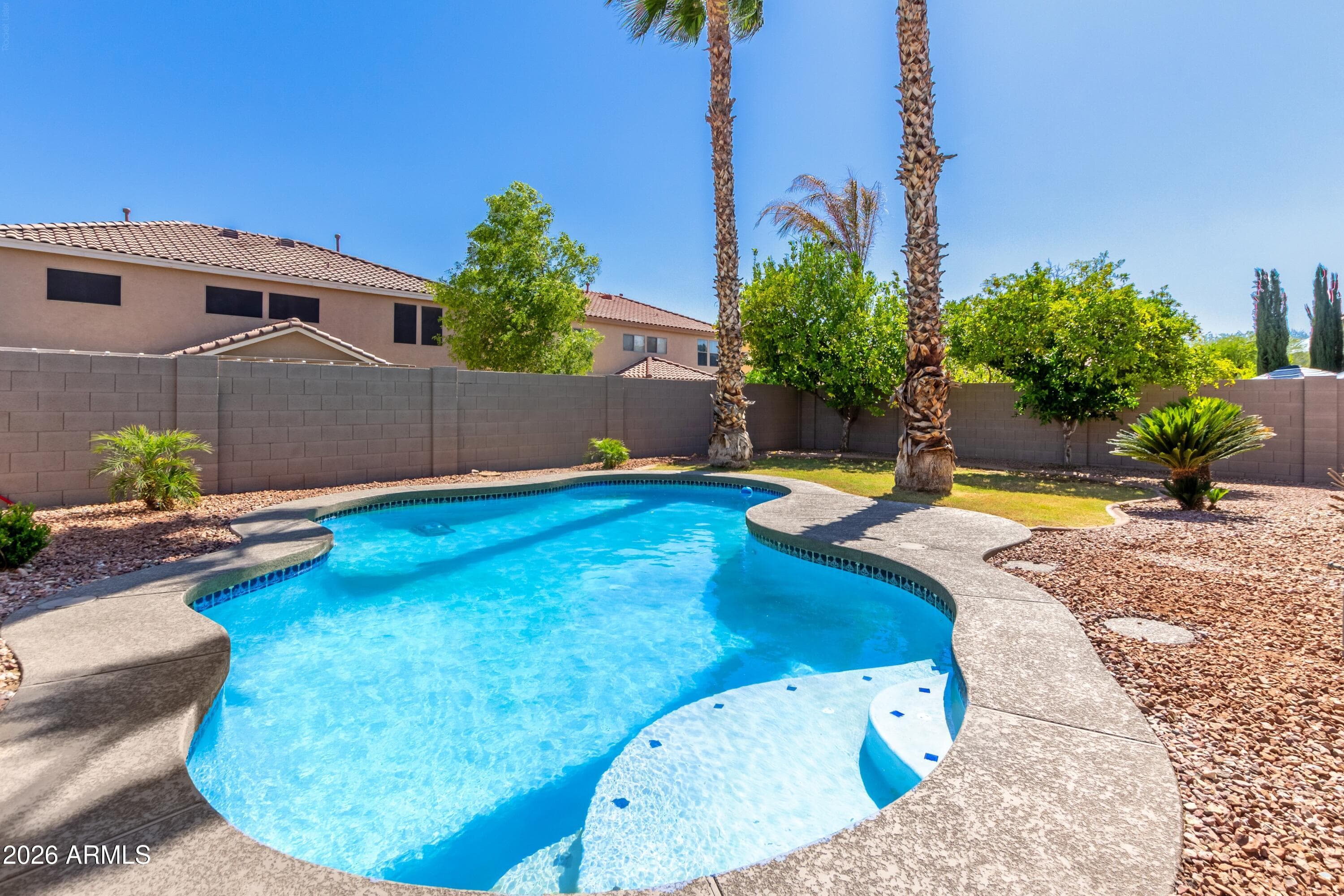 3219 W Molly Ln — photo 46