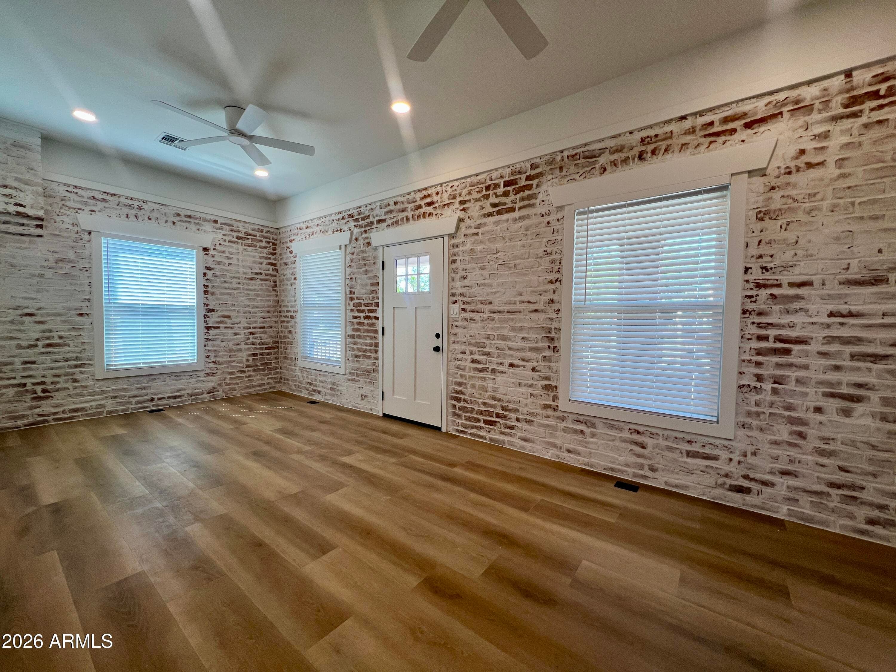 921 E ROOSEVELT ST - Photo 3