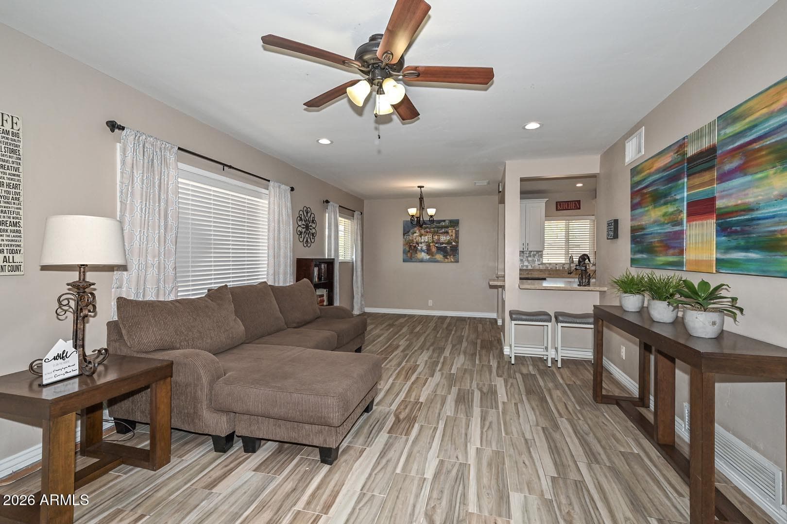 2032 E Cheery Lynn Rd — photo 2