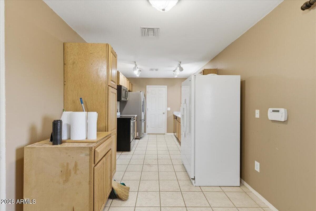 11201 W SAN JUAN CIRCLE - See more photos