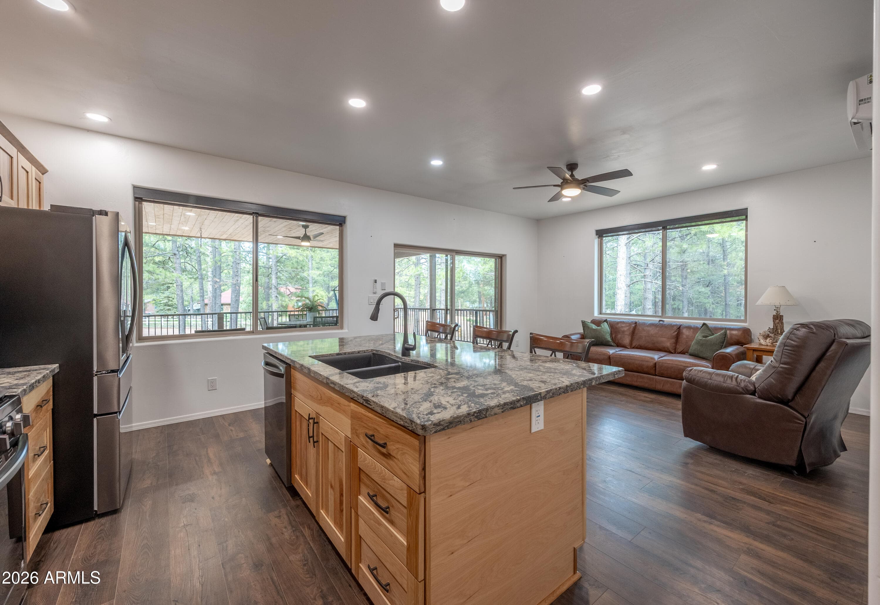 2426 DAISY TRAIL - See more photos