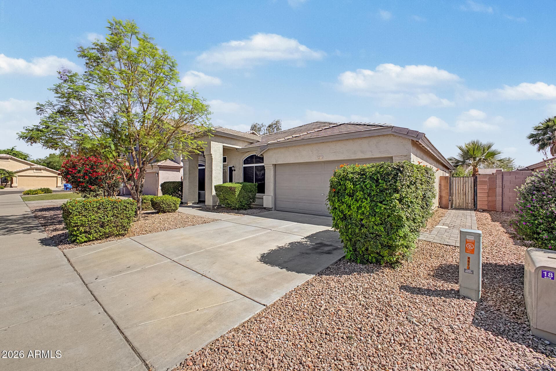 4413 E Villa Rita Dr — photo 2