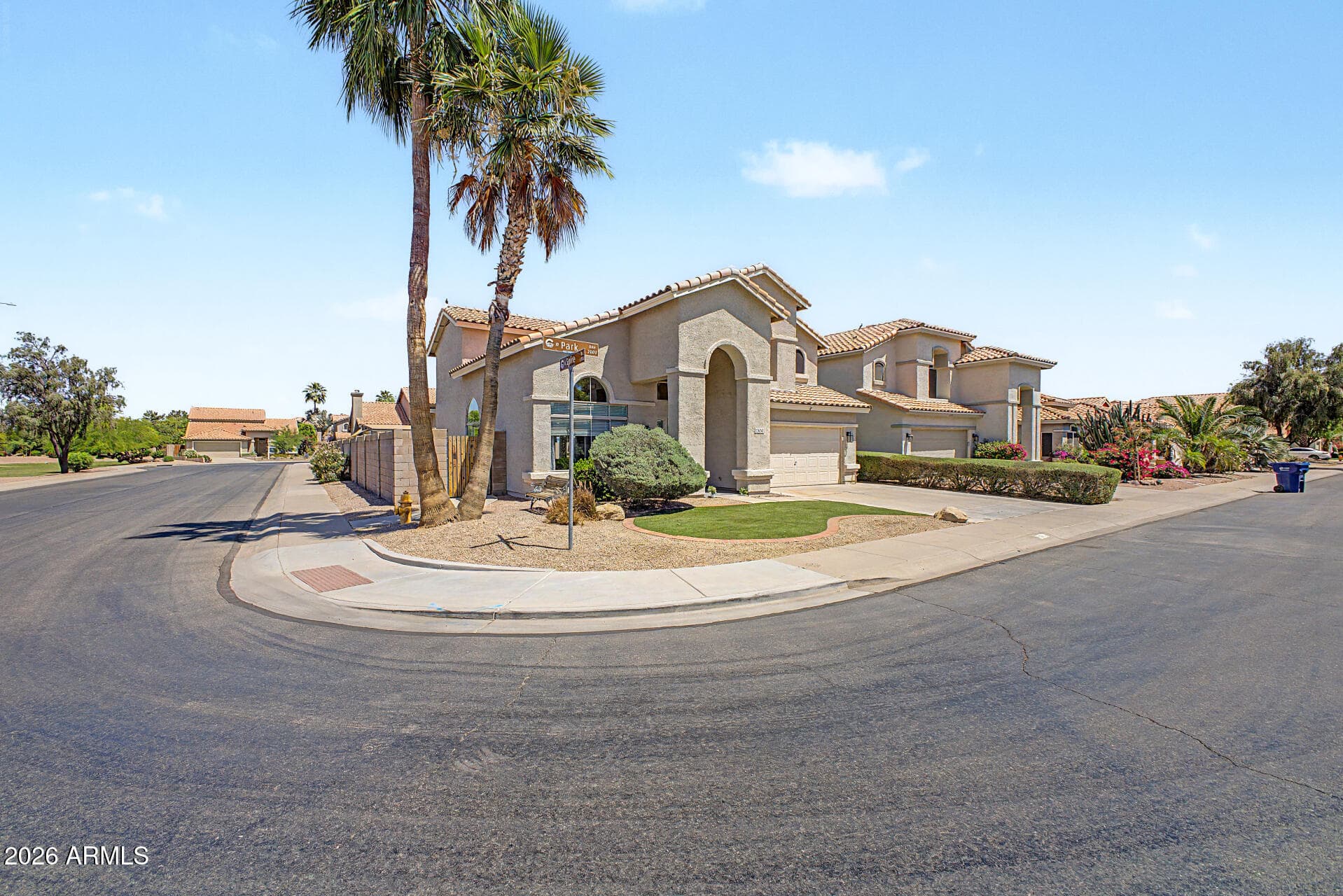 2880 W Park Ave — photo 2
