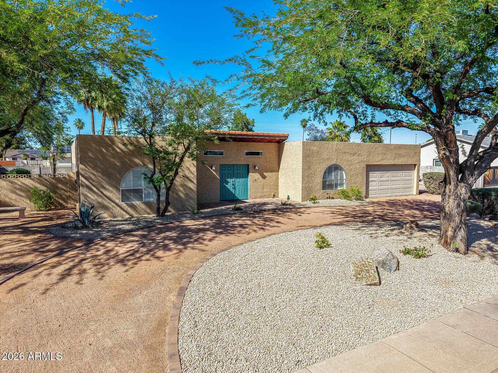 3446 E Carol Ann Way — photo 2