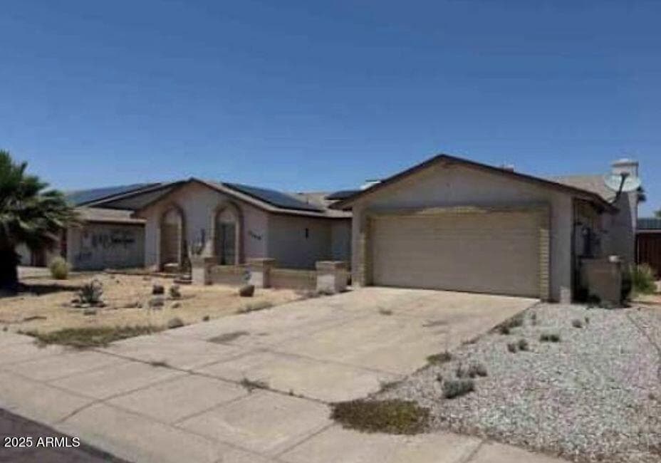 5148 W Dahlia Dr — photo 1