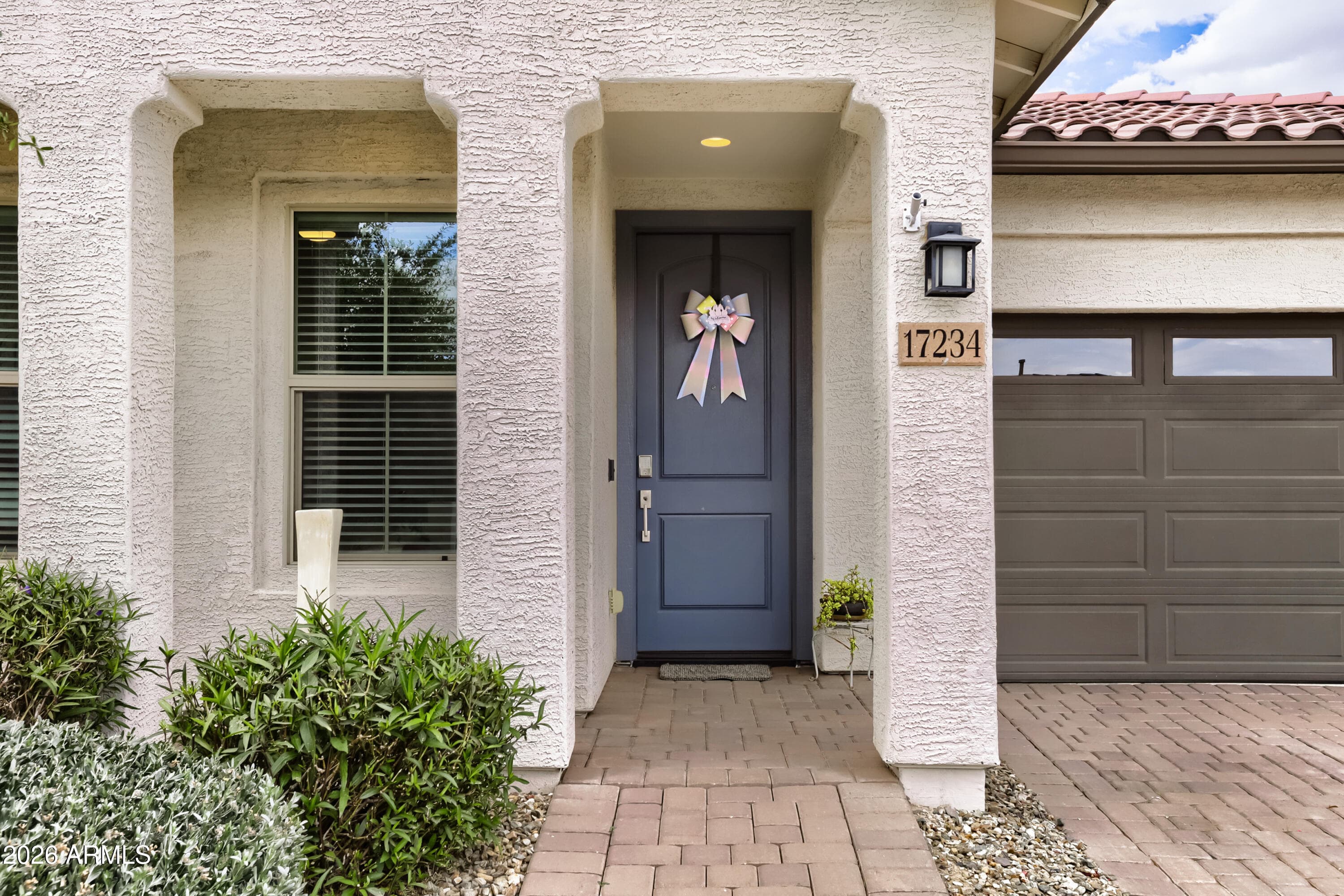 17234 W Whispering Wind Dr — photo 16
