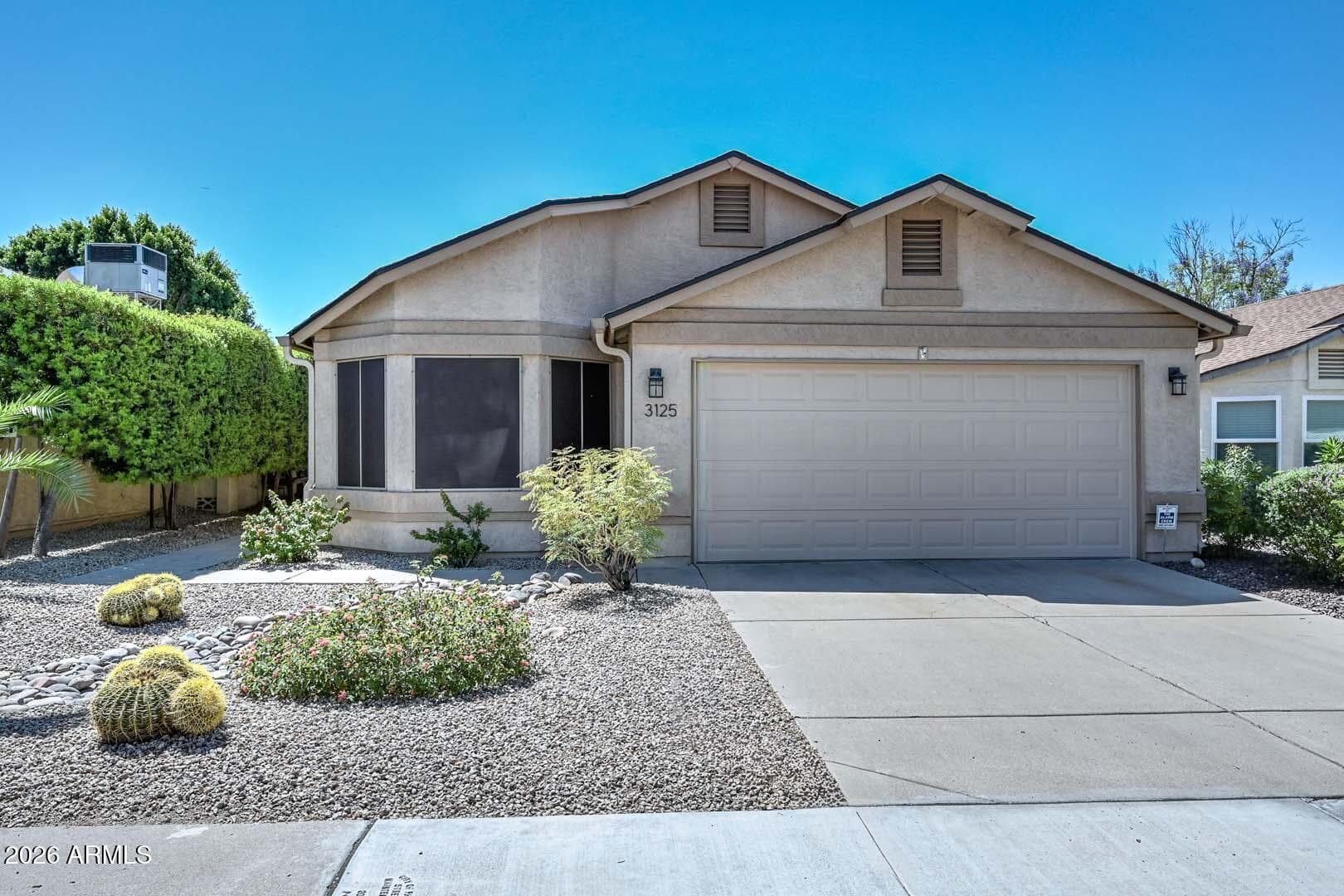 3125 E Siesta Ln — photo 2