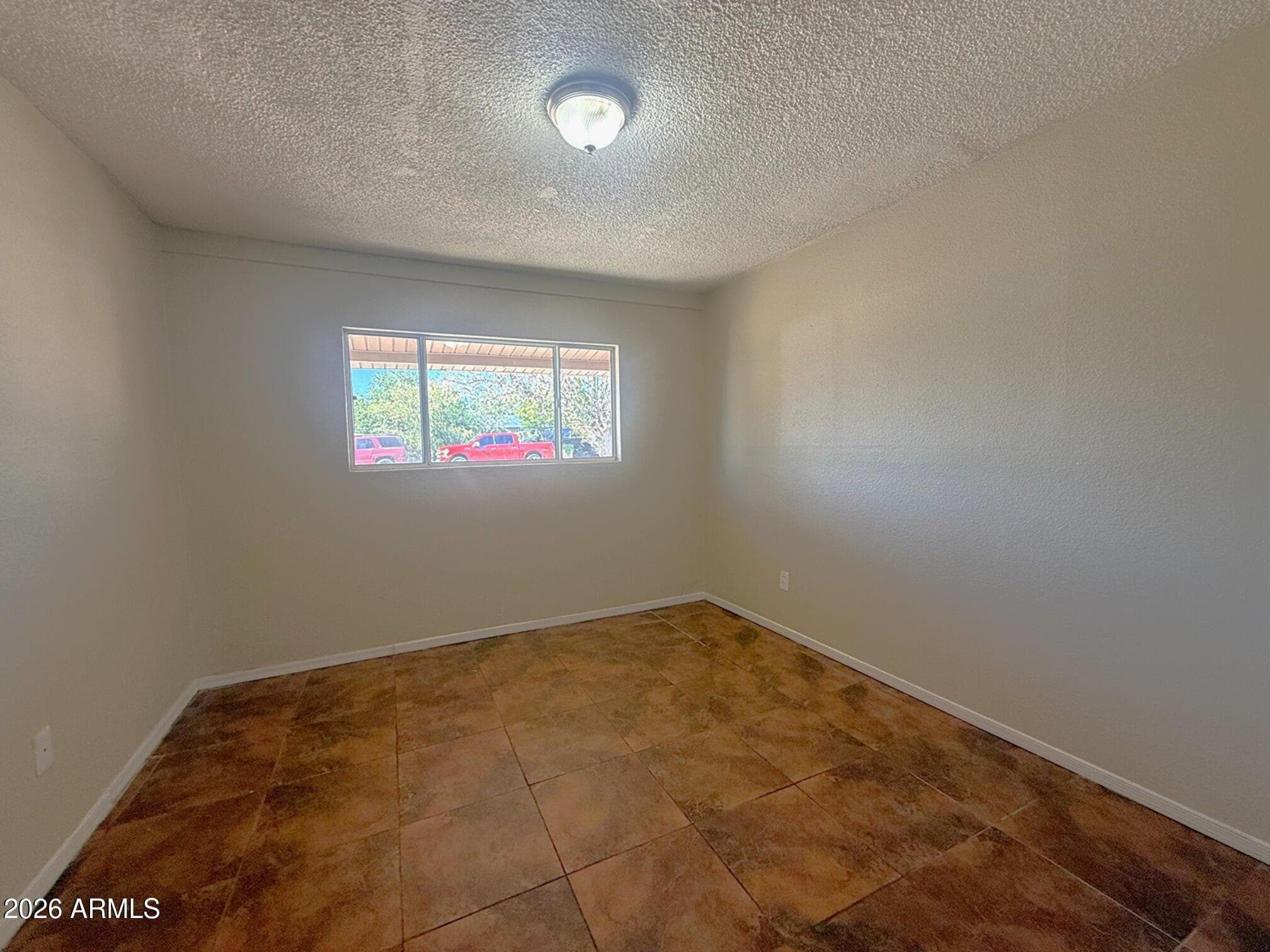 2335 E BEVERLY LN - Photo 5
