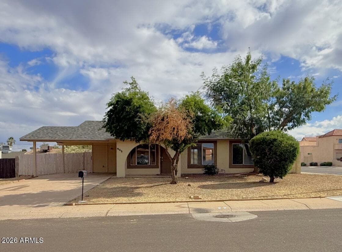 945 W Gemini Dr — photo 1