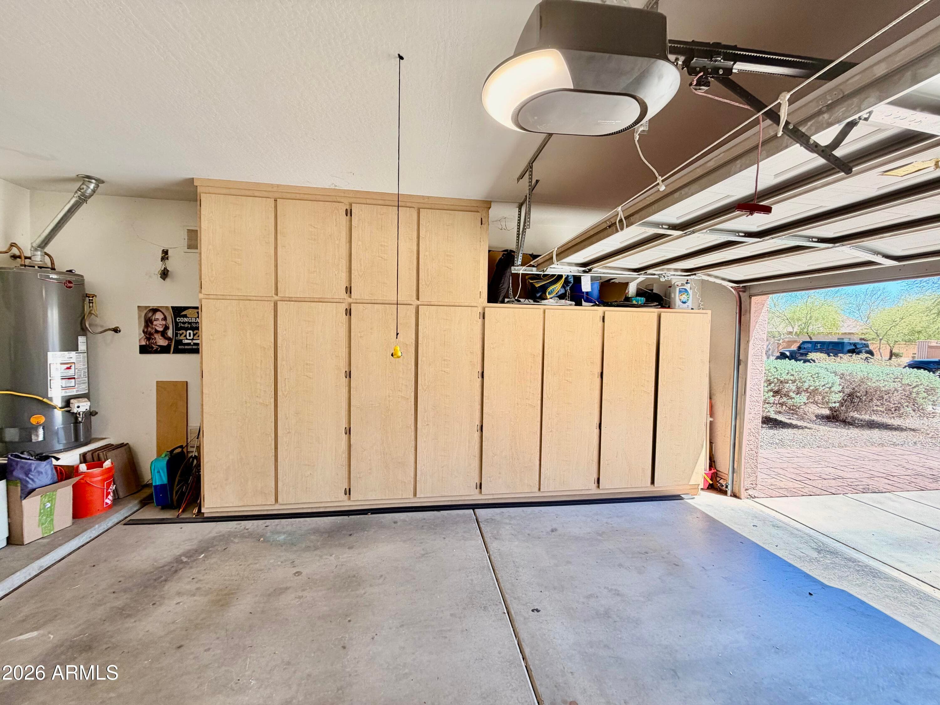 1863 N Westfall Ln — photo 43