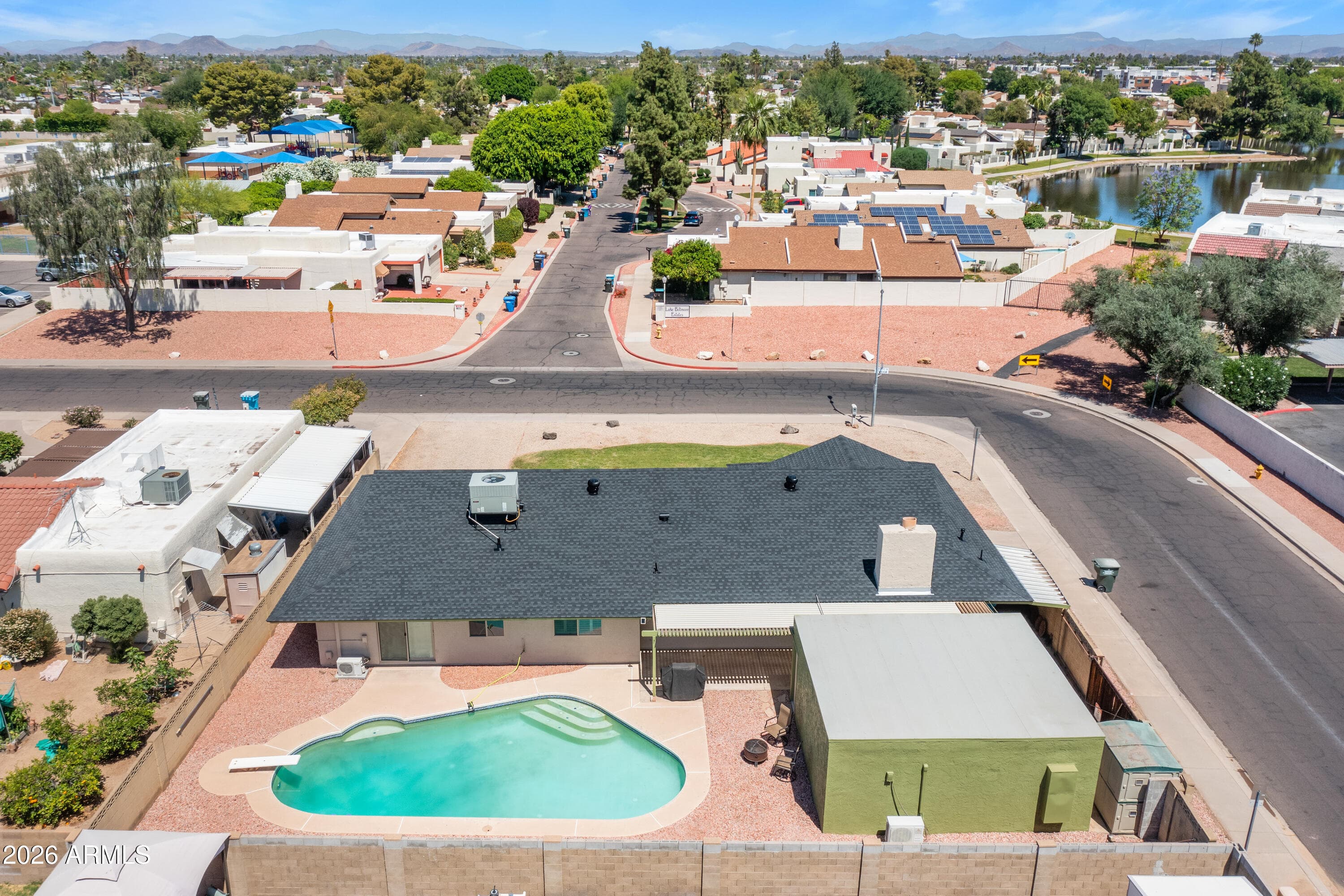 3001 W Yucca St — photo 2