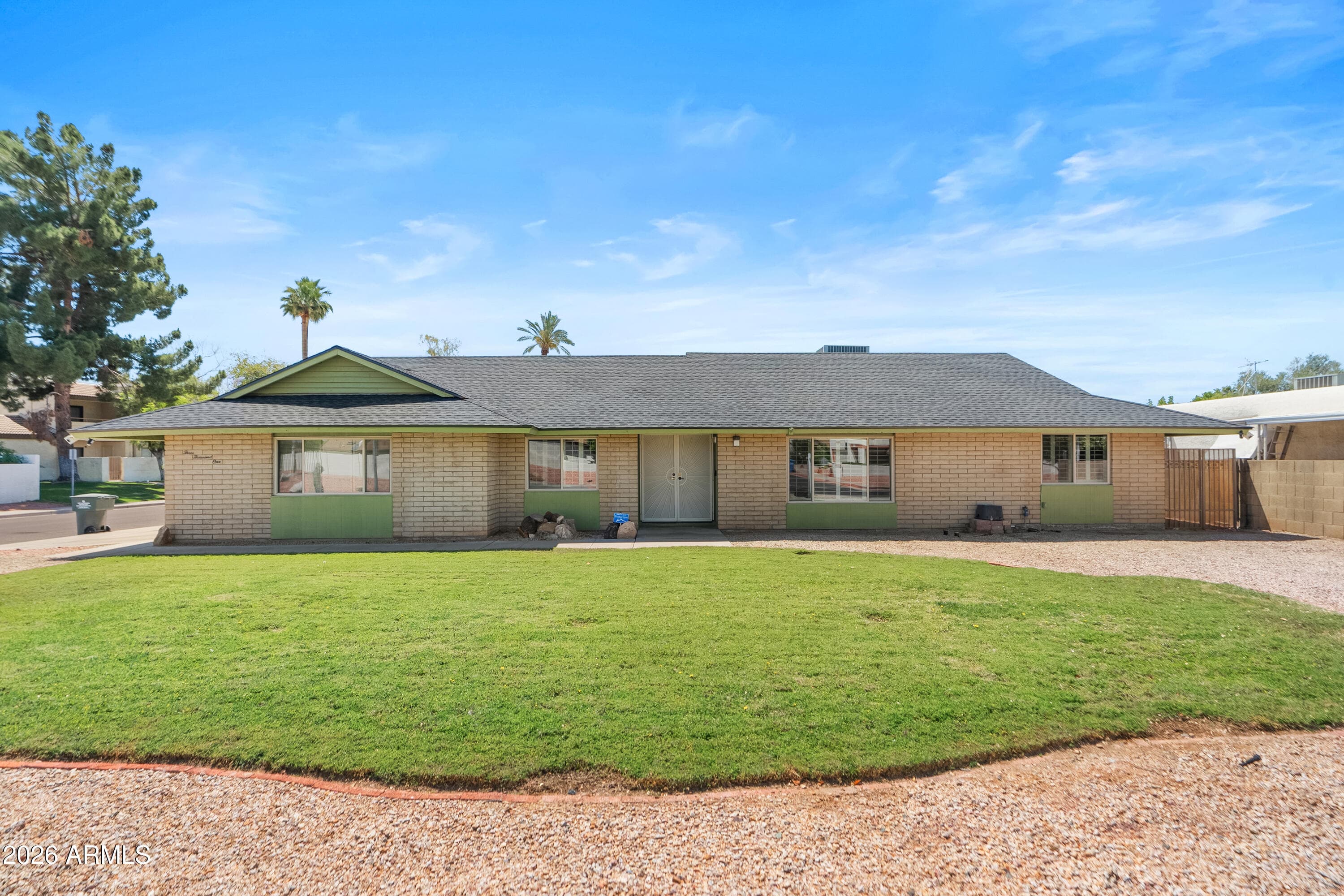 3001 W Yucca St — photo 1