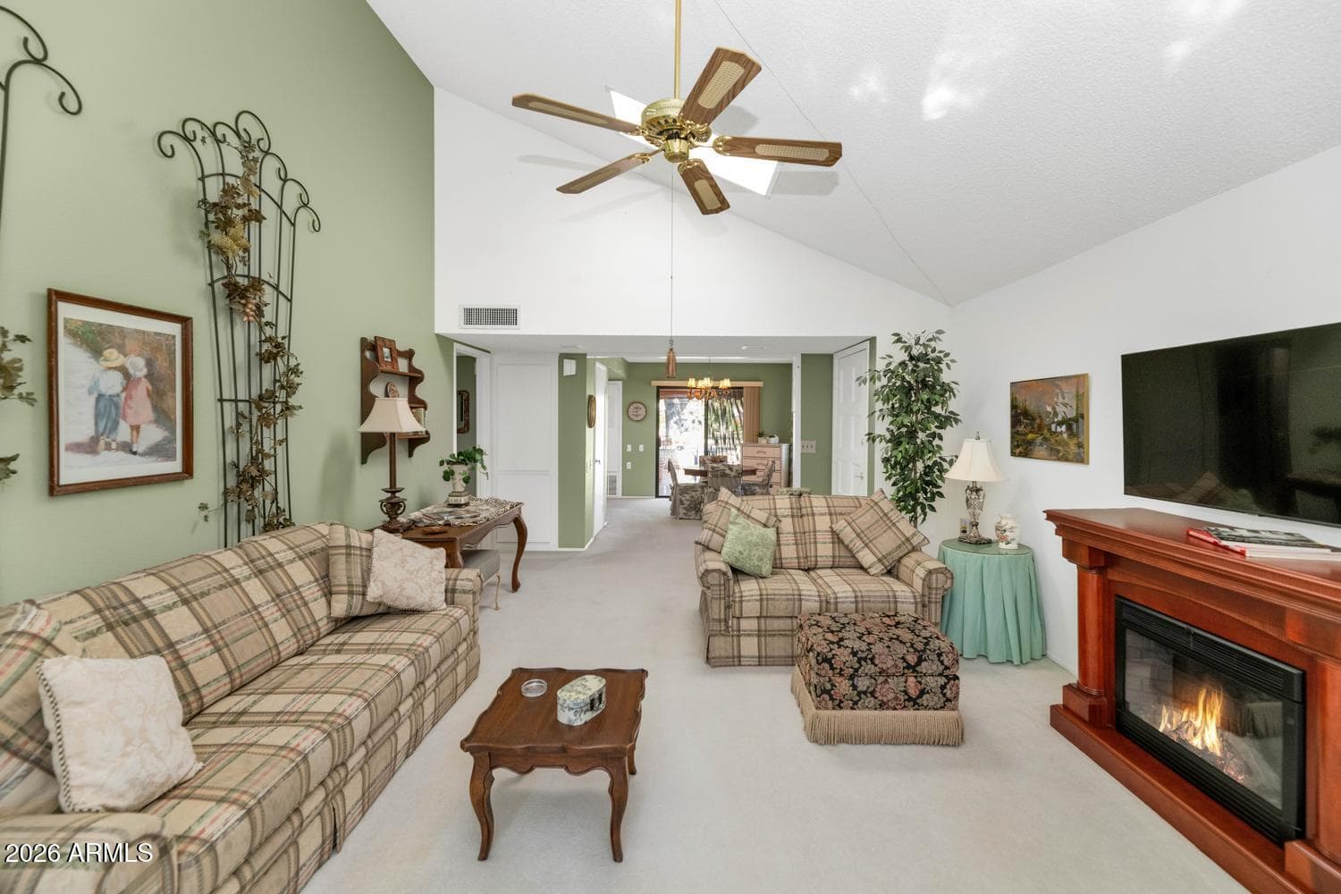 212 LEISURE WORLD -- - Photo 2