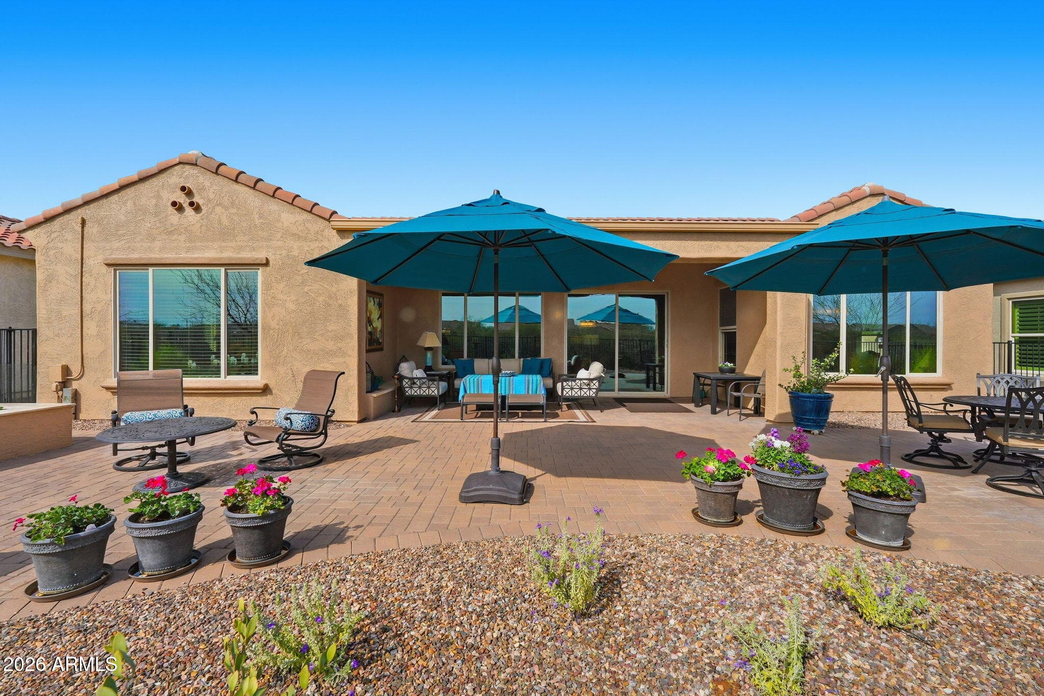 4055 N SMITHSONIAN DR - Photo 5