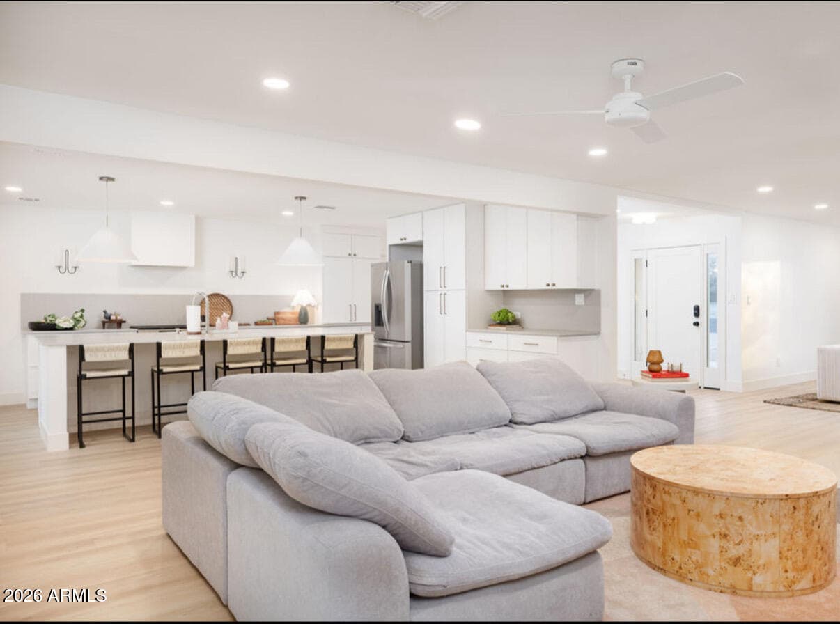 2442 E CLAIRE DR - Photo 4