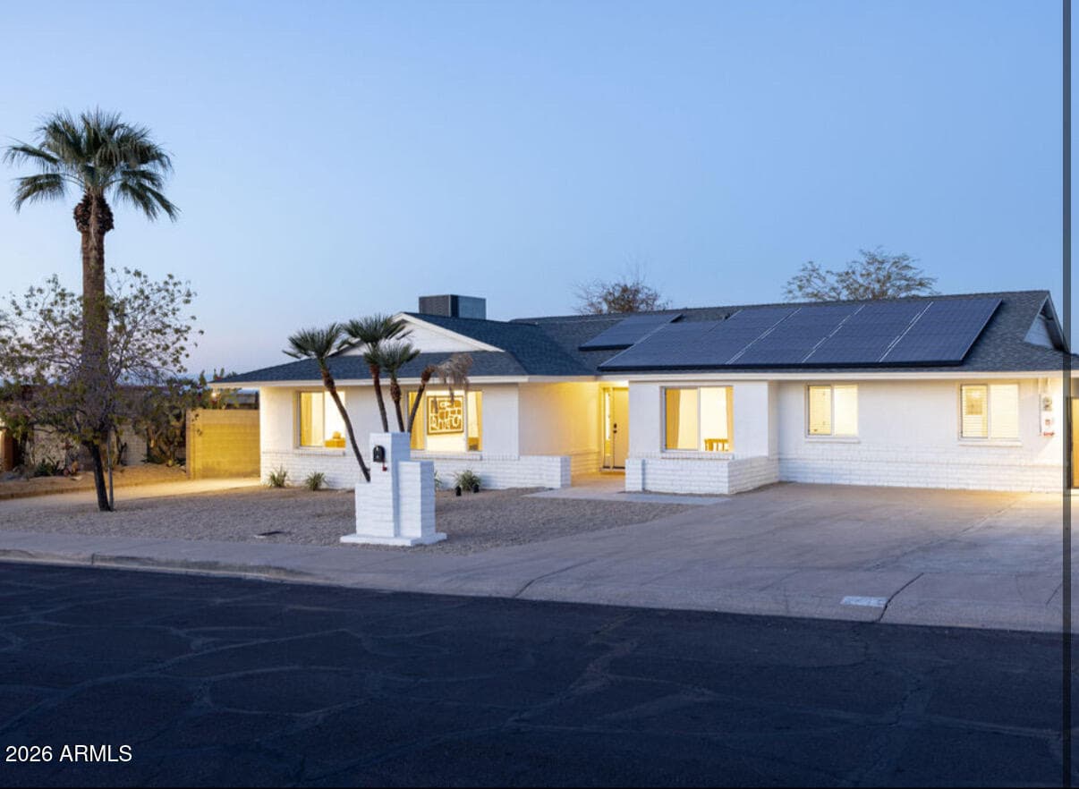 2442 E CLAIRE DR - Photo 1
