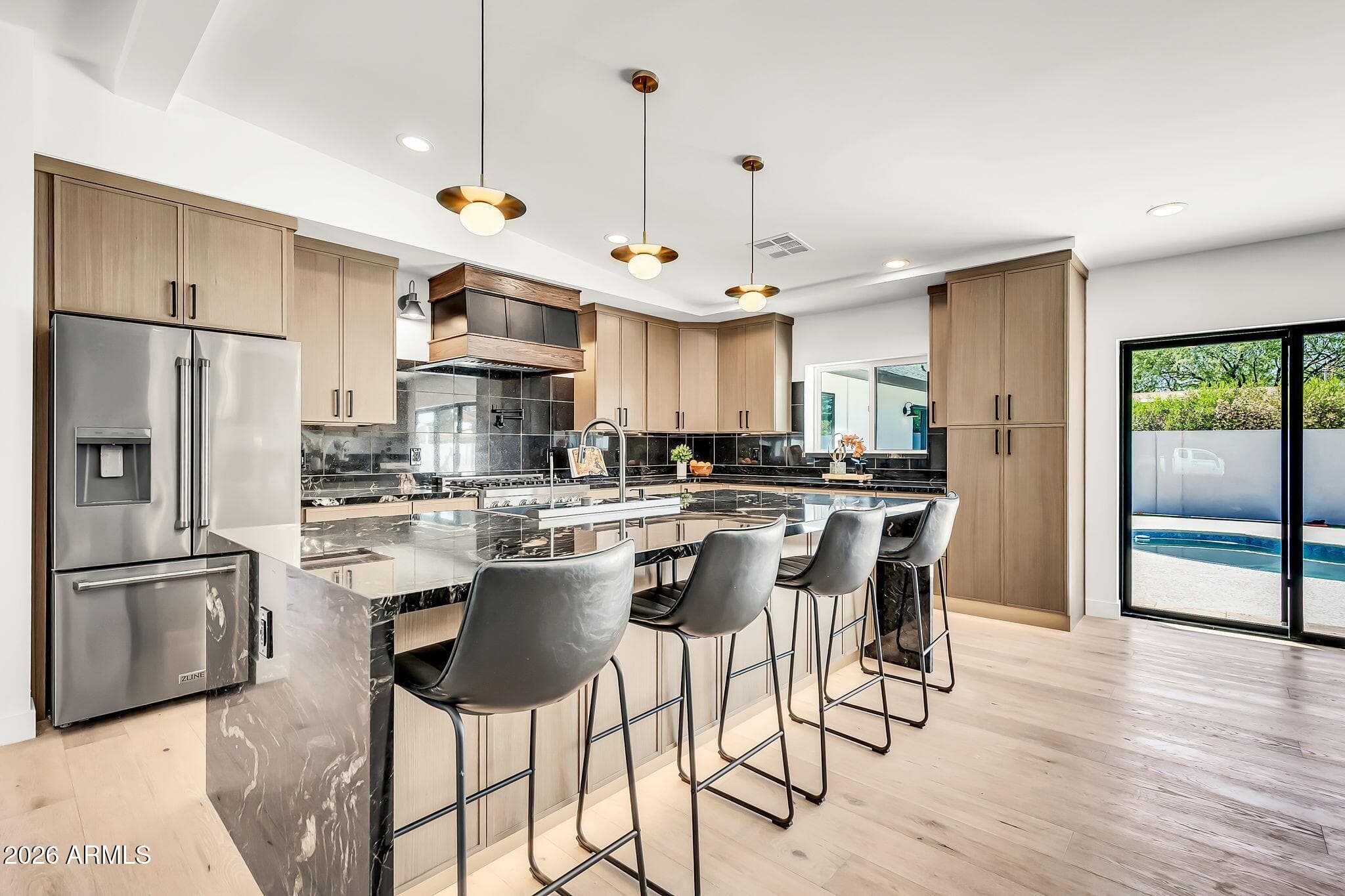 5125 E Mulberry Dr — photo 2