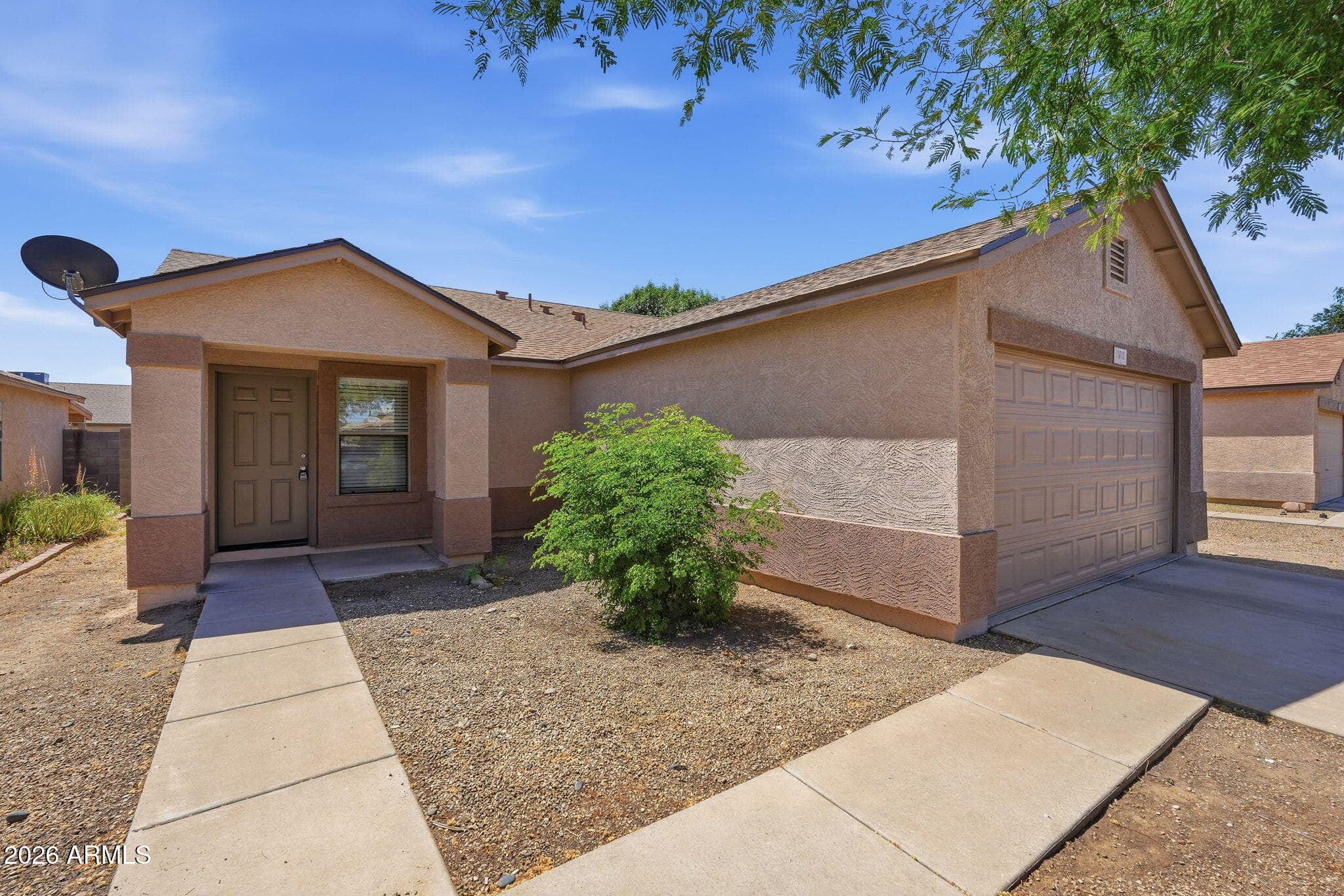 11813 W Dahlia Dr — photo 1