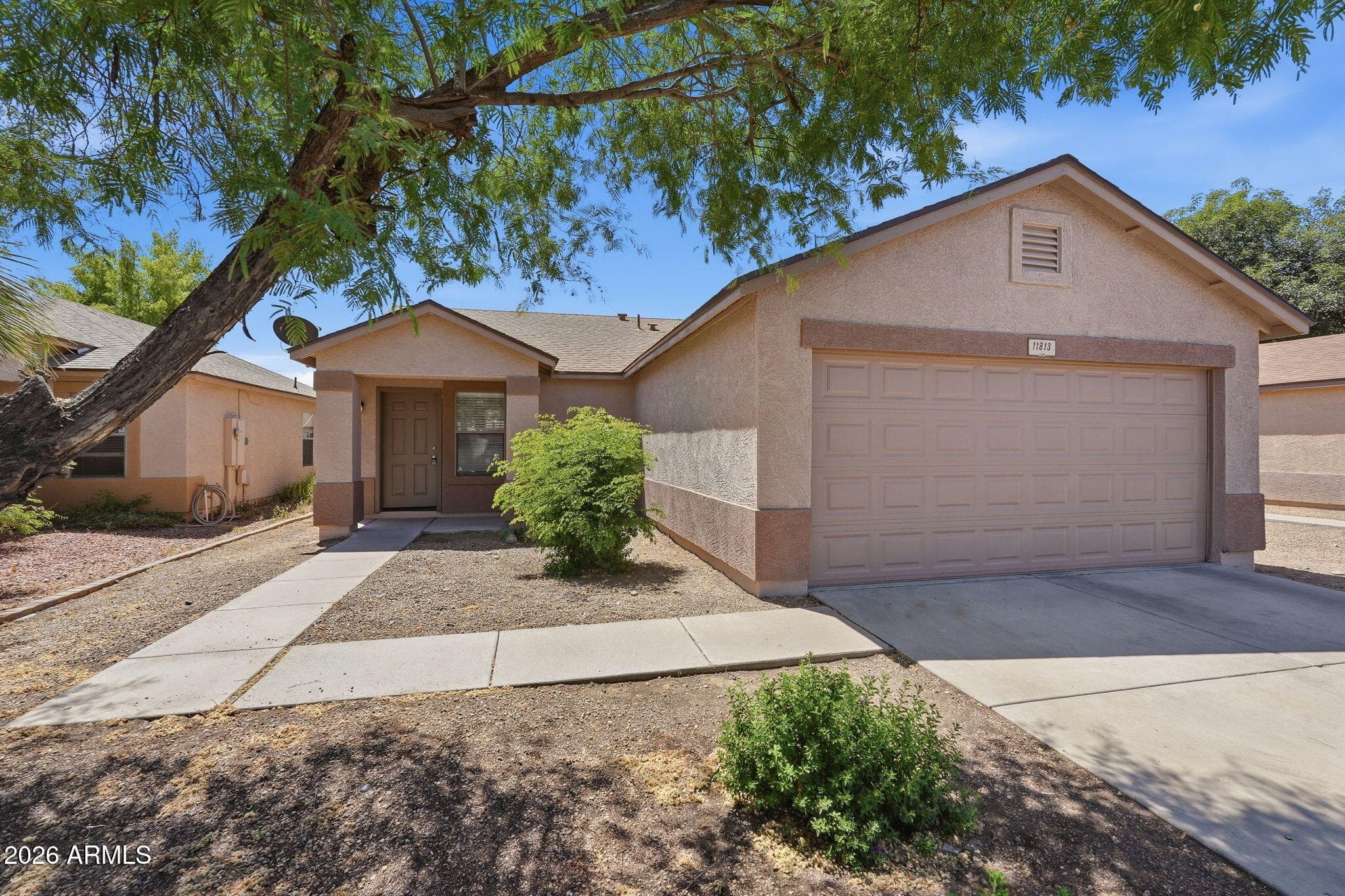 11813 W Dahlia Dr — photo 2
