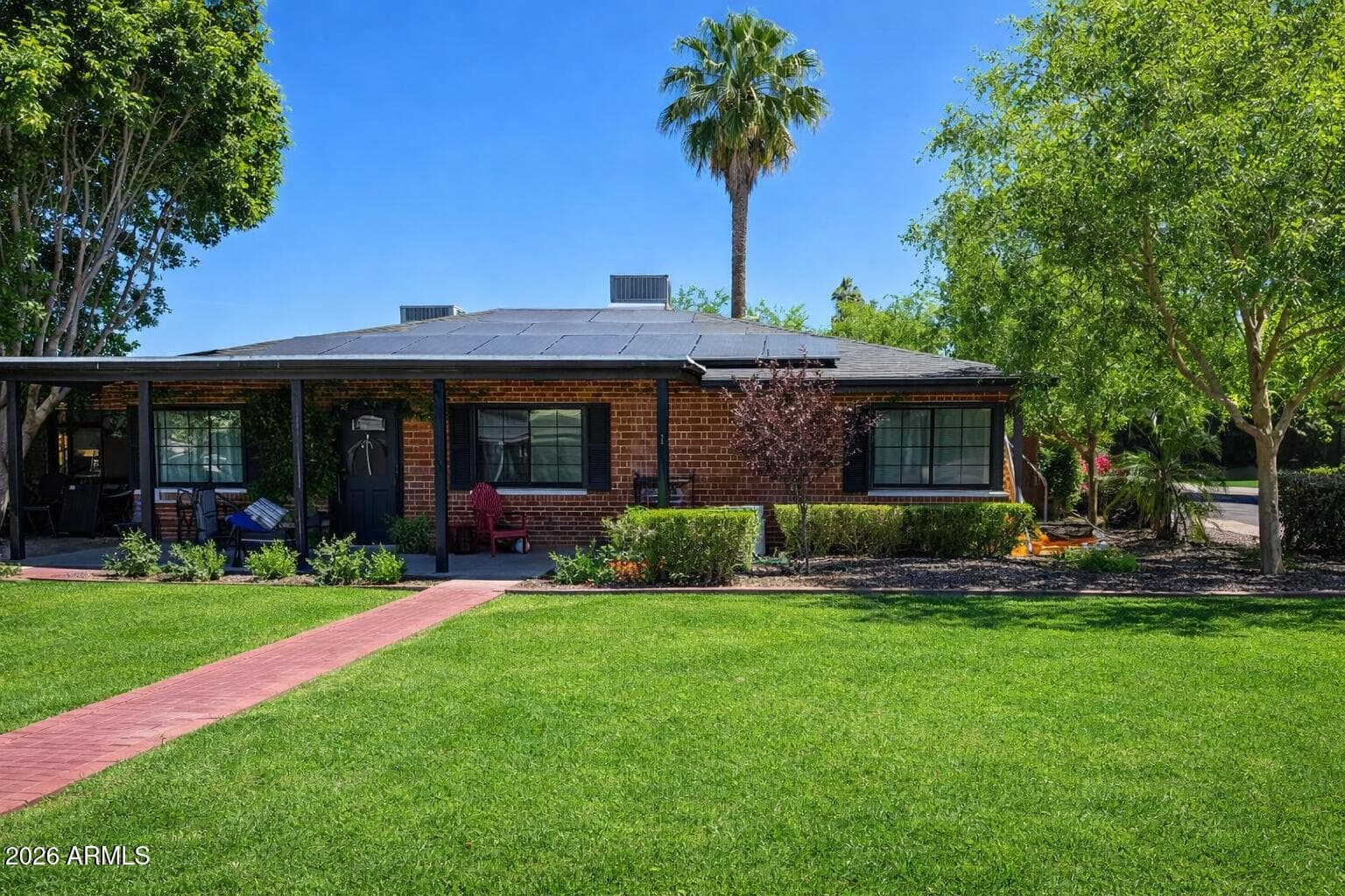 5629 N 8th Dr — photo 2