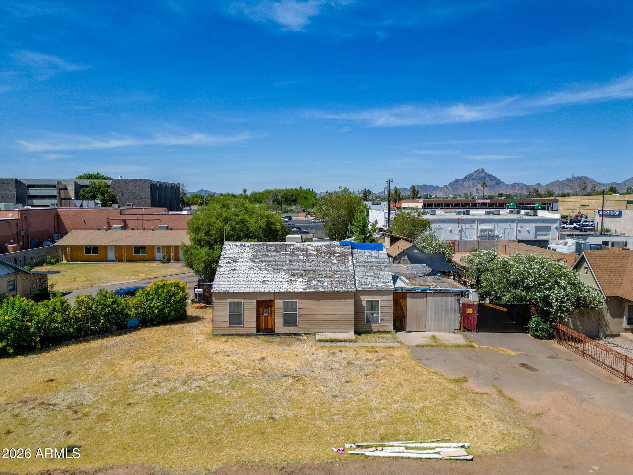1646 E AMELIA AVE - See more photos