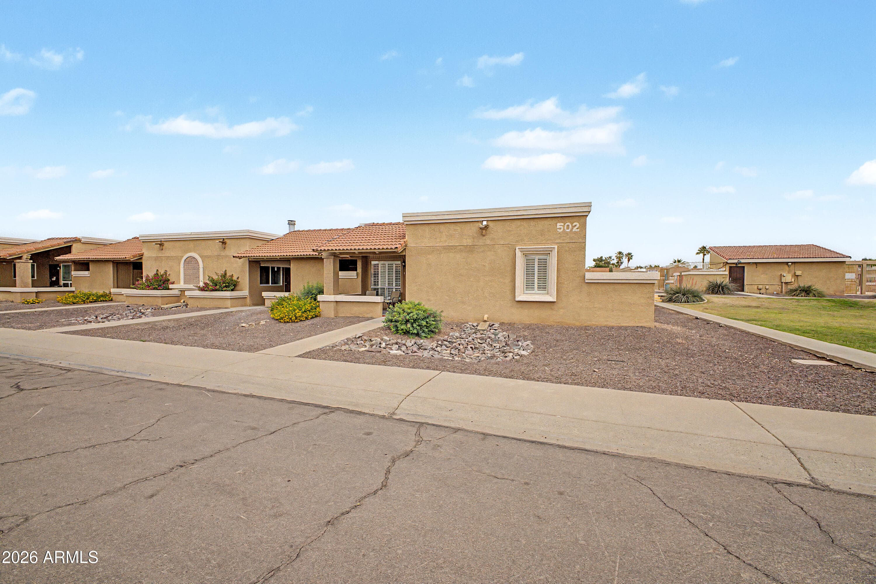 502 W Hononegh Dr 1 — photo 2