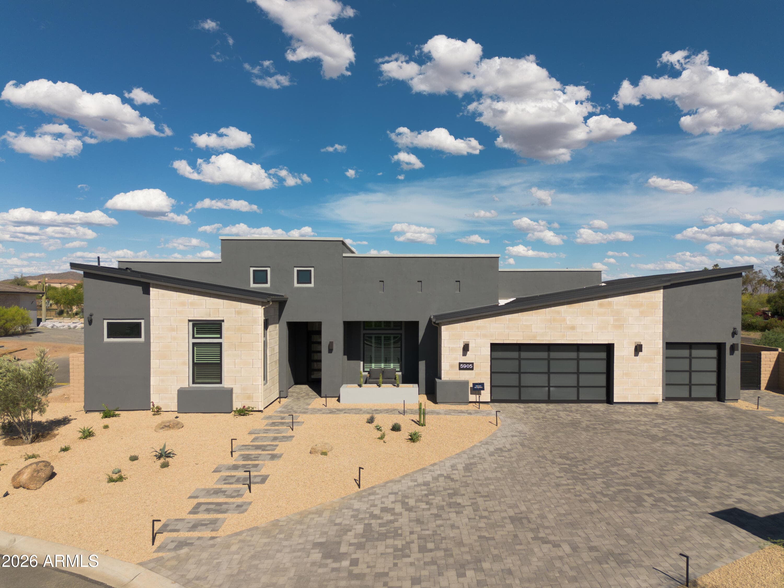 5905 E Silver Sage Ln — photo 1